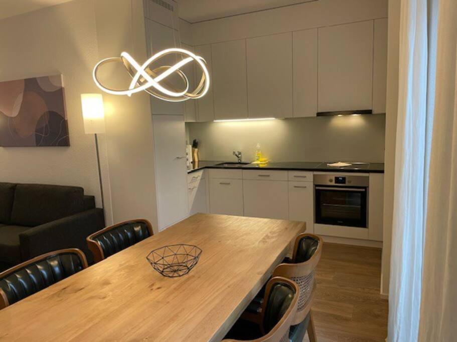 Elegant 2br - Canal3 Apartment