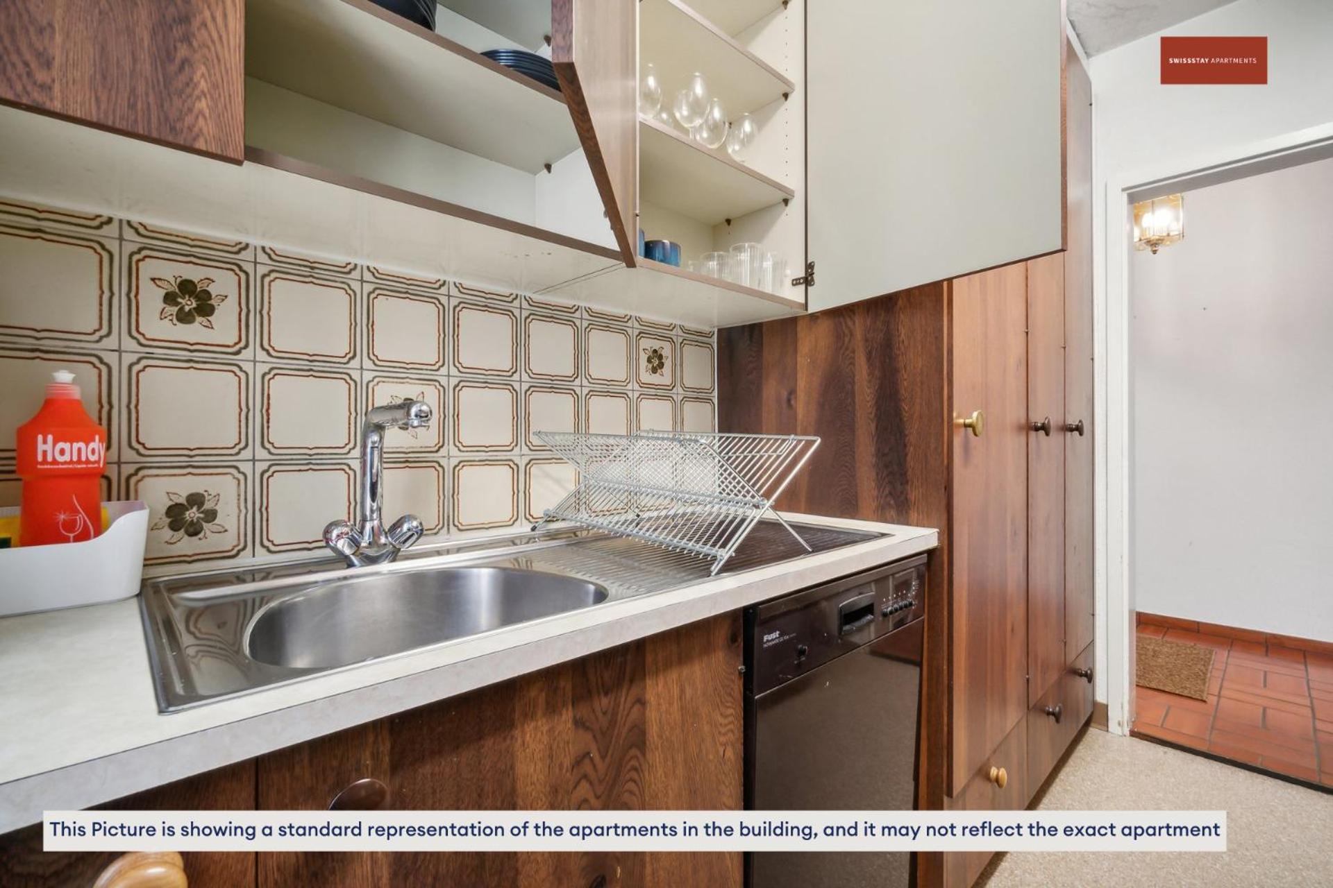 Apartment 15-min To Center: Cozy