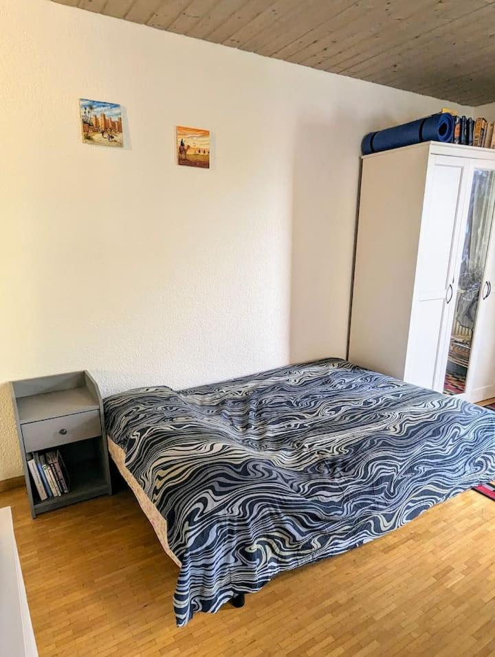 Urban Retreat - Cozy Studio With Private Patio Apartment *