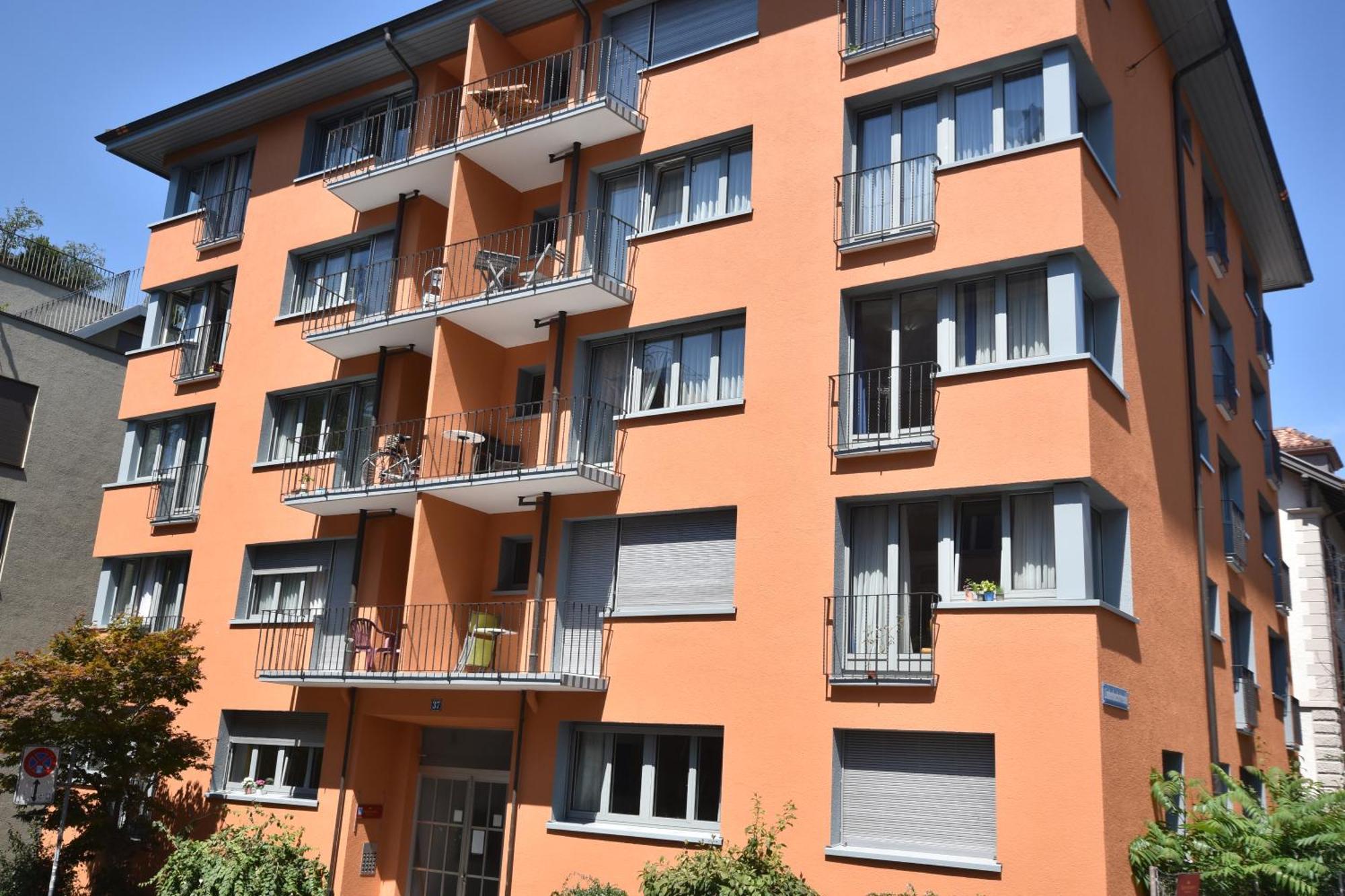 Apartment Executive - Crown 12