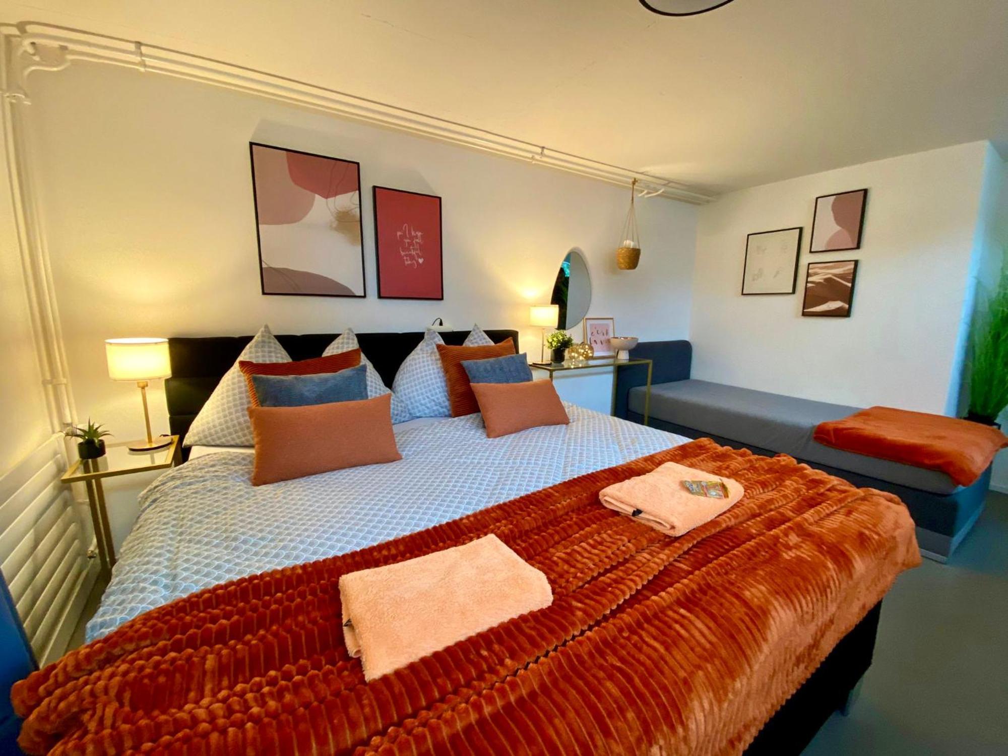 120m2 Modern 3-bedroom Loft In *