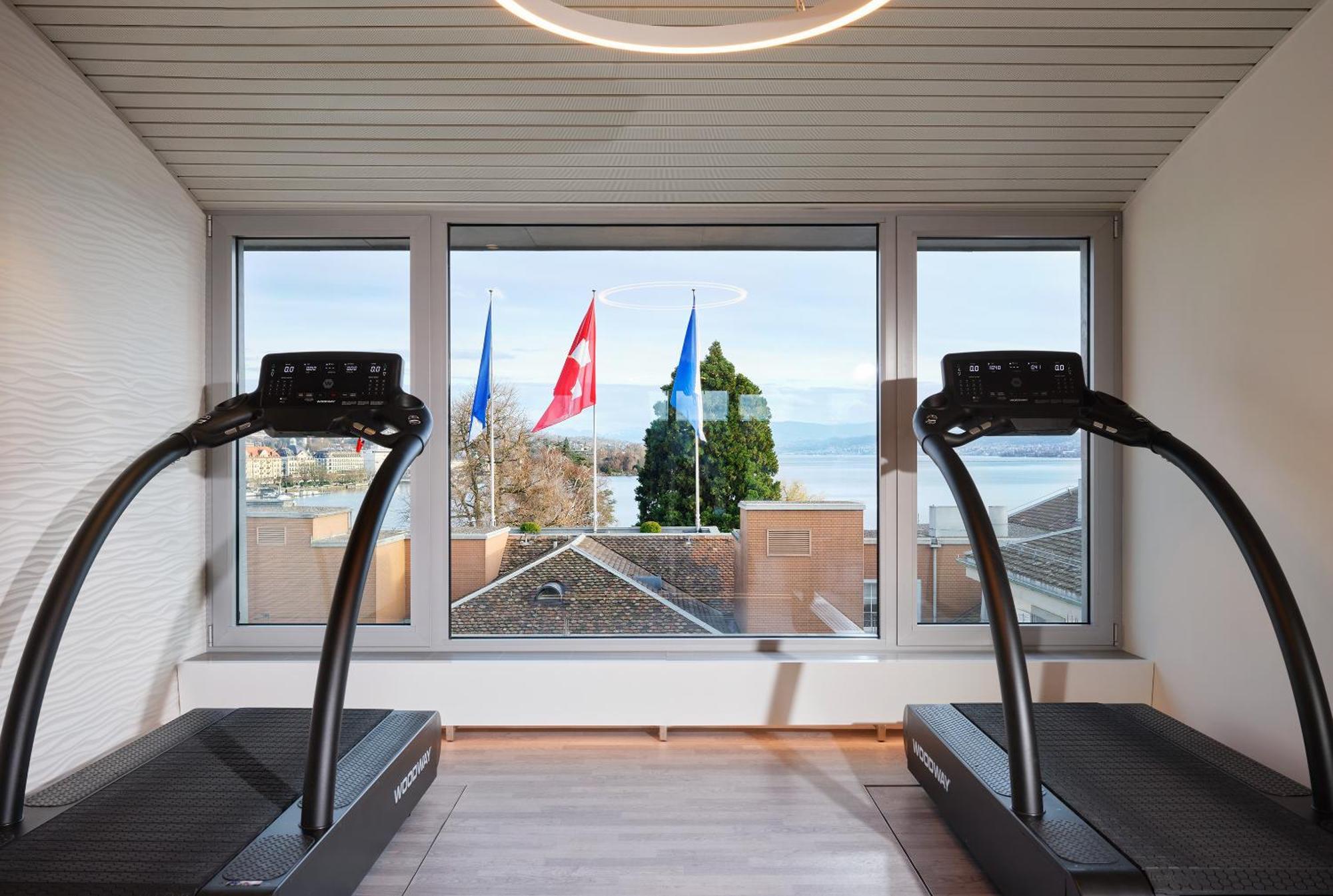 Baur Au Lac 5*