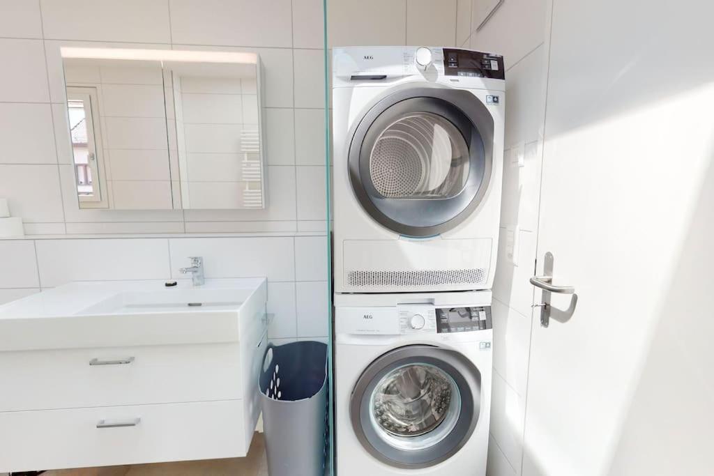 Stylish Penthouse In The - Sun 17 Apartment