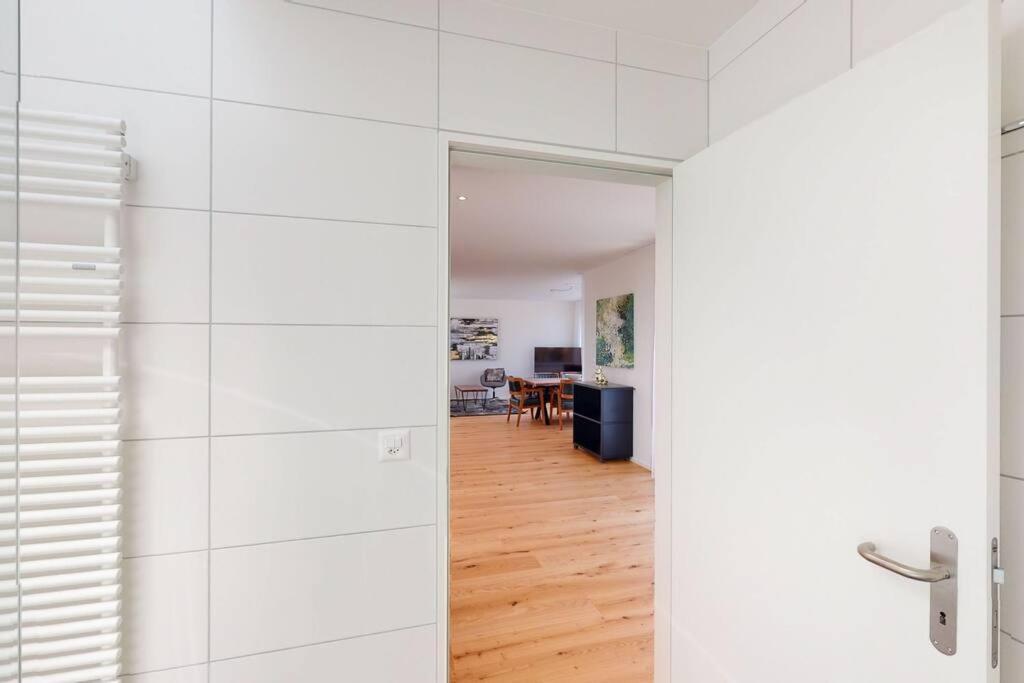 Stylish Penthouse In The - Sun 17 Apartment