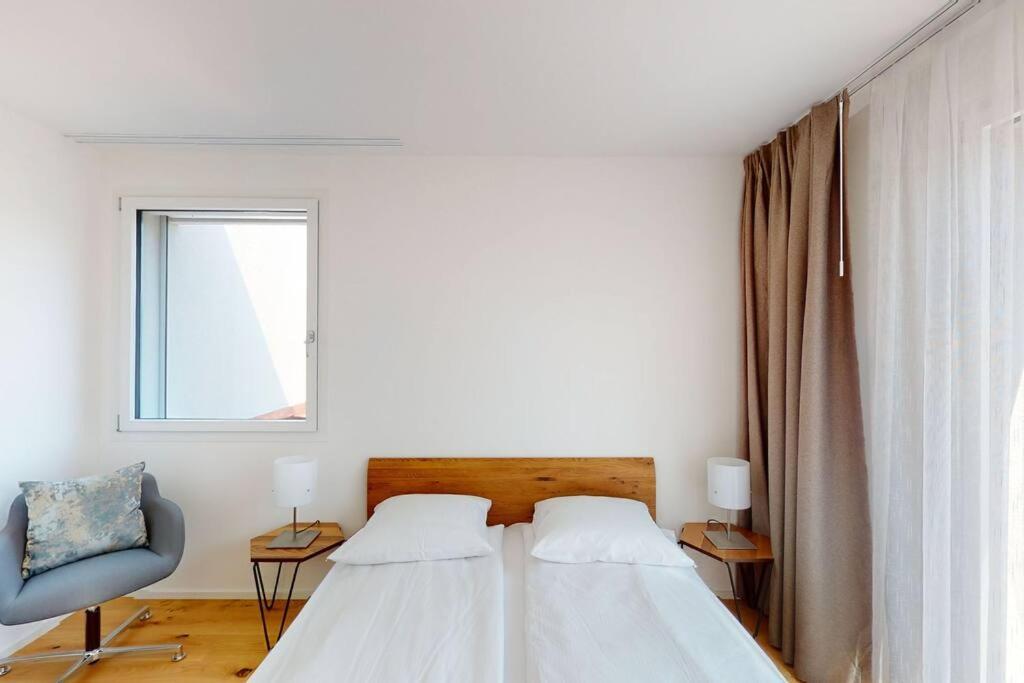 Stylish Penthouse In The - Sun 17 Apartment *