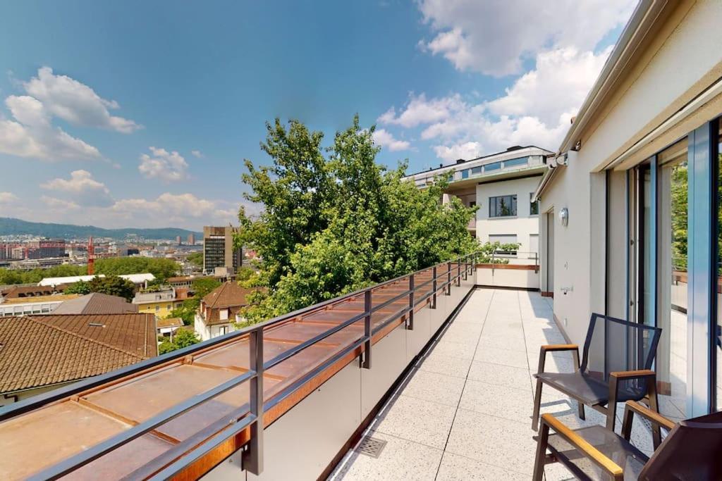 Stylish Penthouse In The City - Sun 17 Apartment *