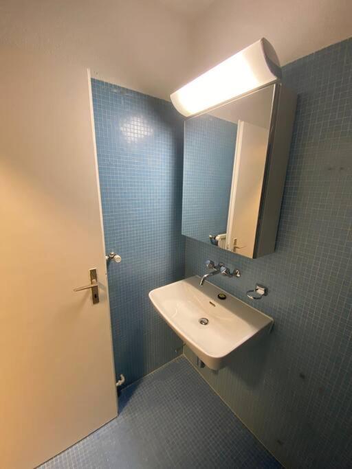 Practical In The Center - Art 7 * Zurich