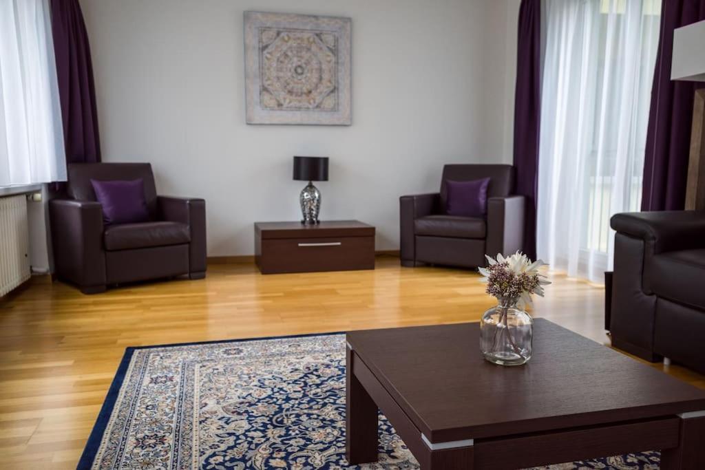 Terrific 1 Bedroom Flat Center And Near - Dahlia 9 Apartment