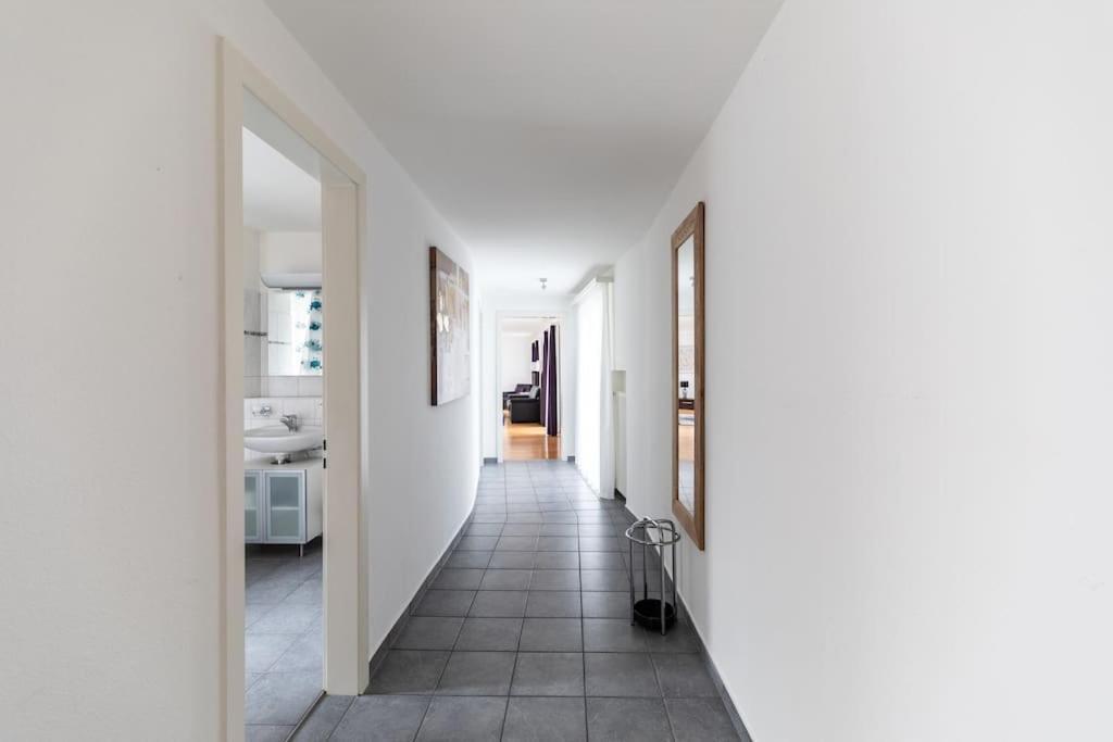 Apartment Terrific 1 Bedroom Flat Center And Near - Dahlia 9