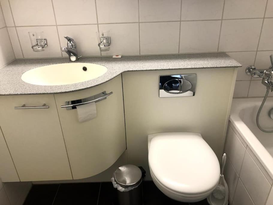 Bright And Quiet In The Center - Sky1