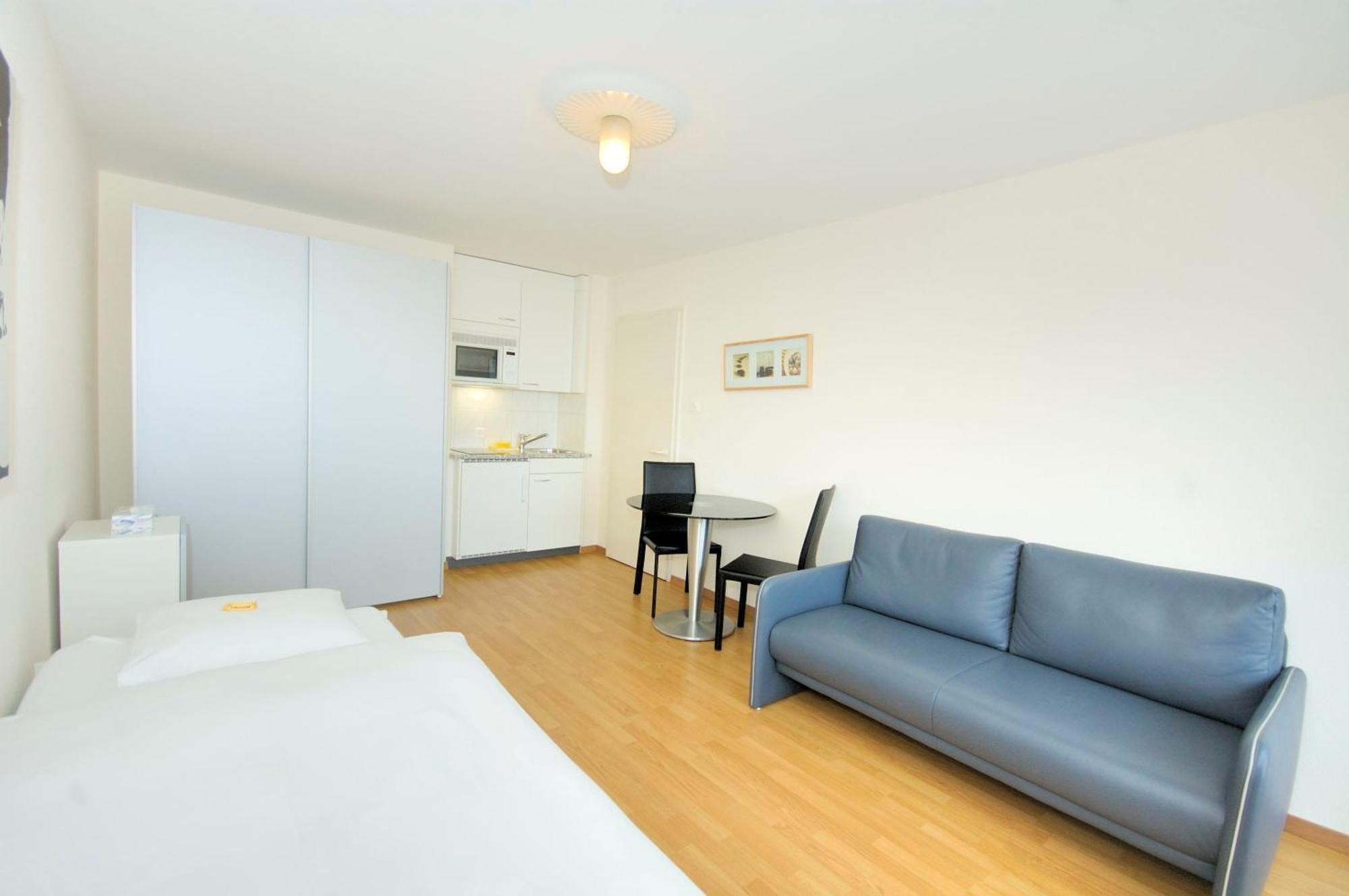 Lovely In The Center - Crown 44 Apartment Zurich