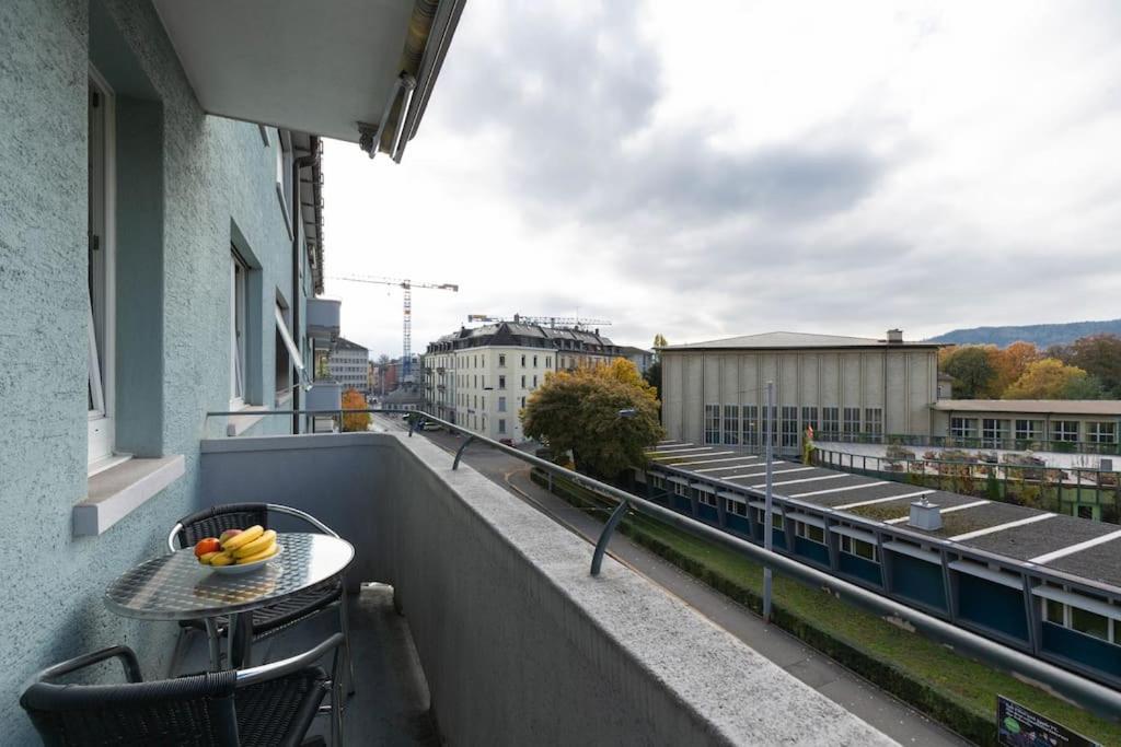 Apartment Very Spacious In Center - Parkview 4 *