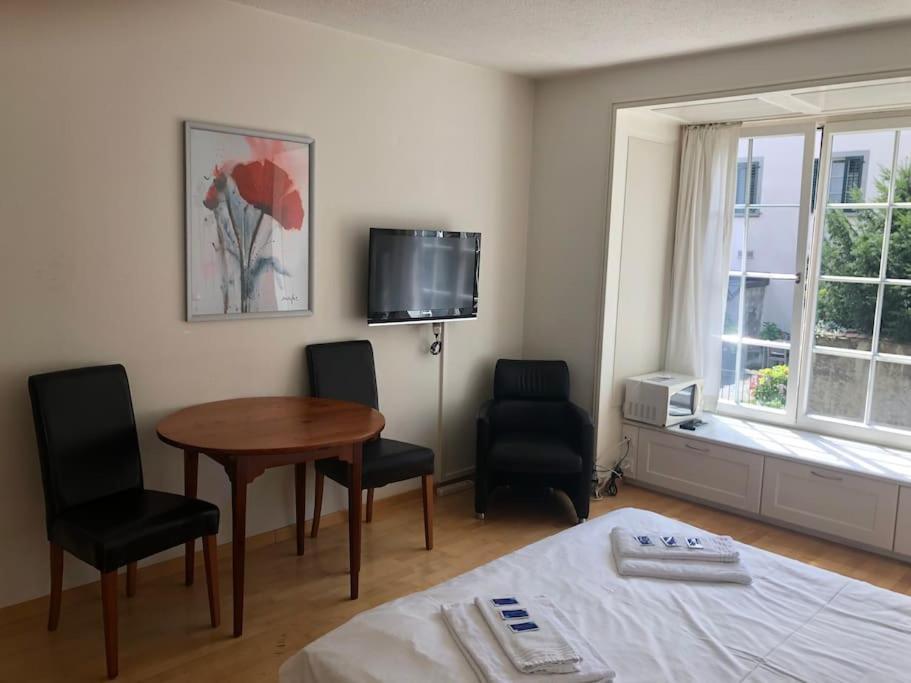 Charmin In Old Town - Uz8 Apartment *