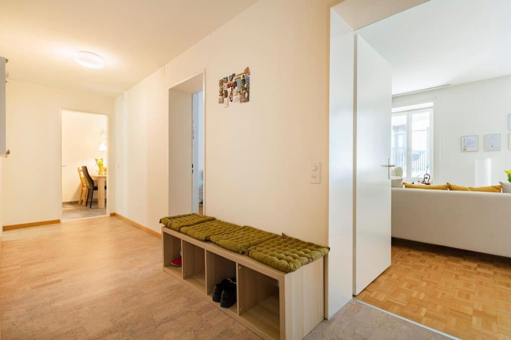 Apartment Enjoy And The Super