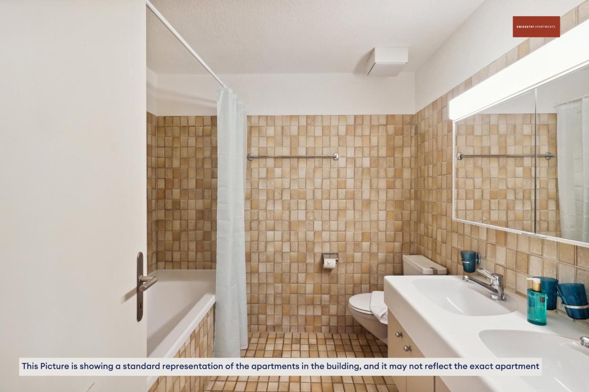 Apartment Spacious In *