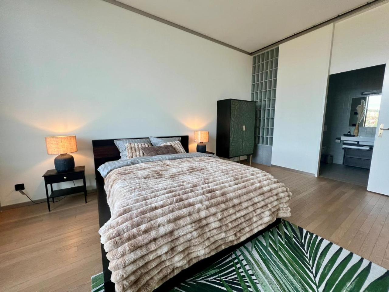 Penthouse Paradise Stunning City Views Zürich
