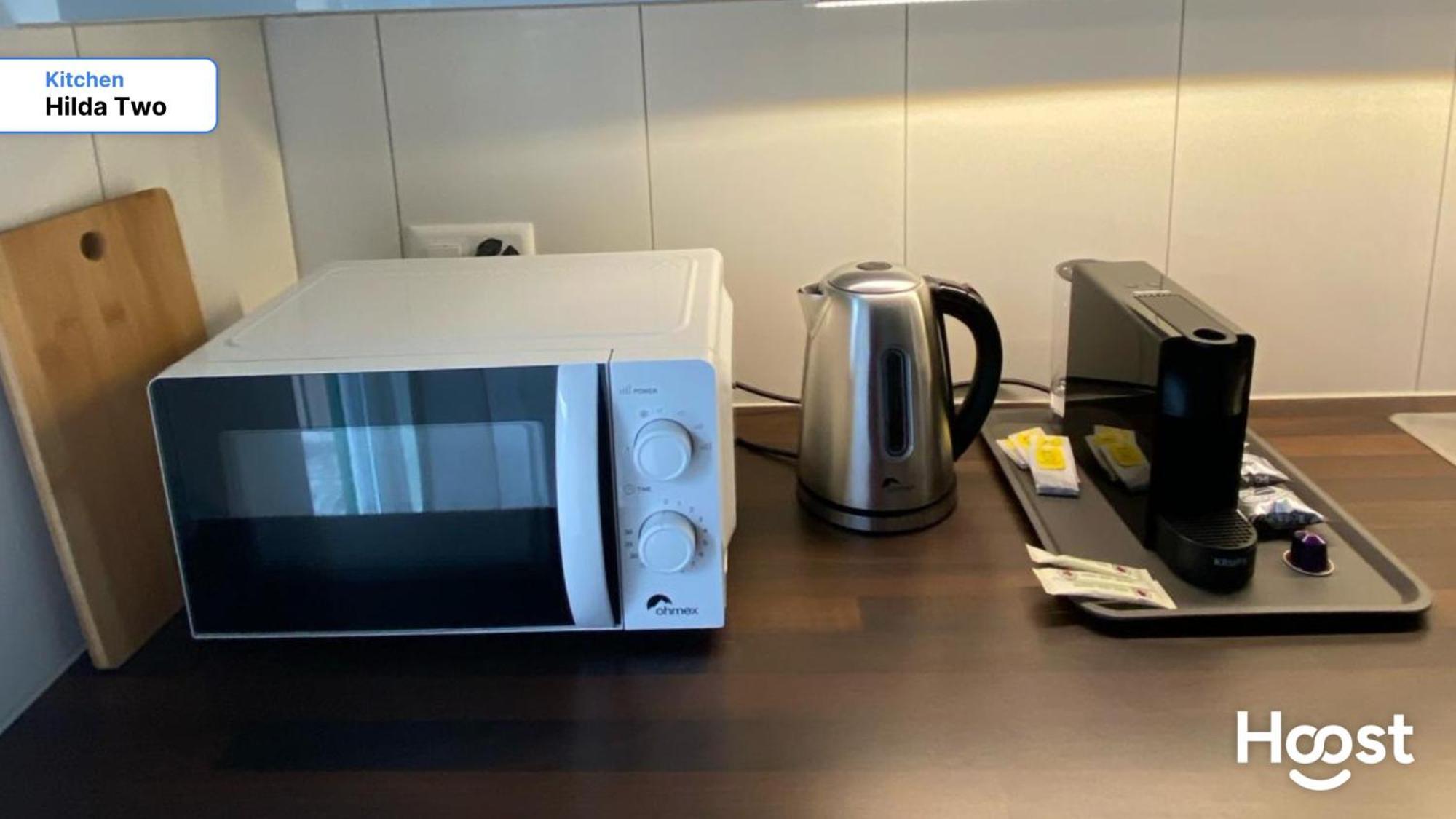 H2 With 3,5 Rooms, 2br, Living And Kitchen, And Quite Apartment *