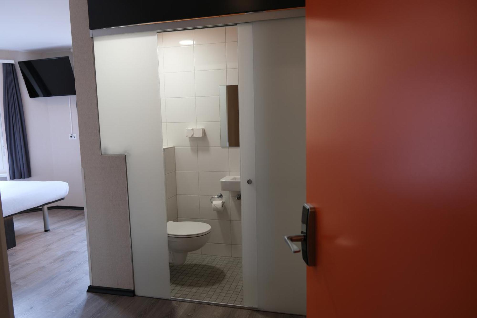 Easyhotel Main Station Zürich