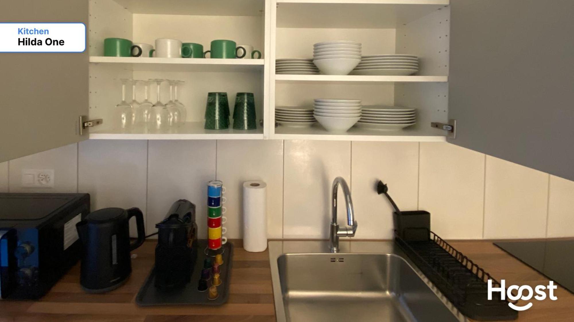 H1 With 4,5 Room, Bathroom, Kitchen, Central, Quiet & Modern With Office Zurich