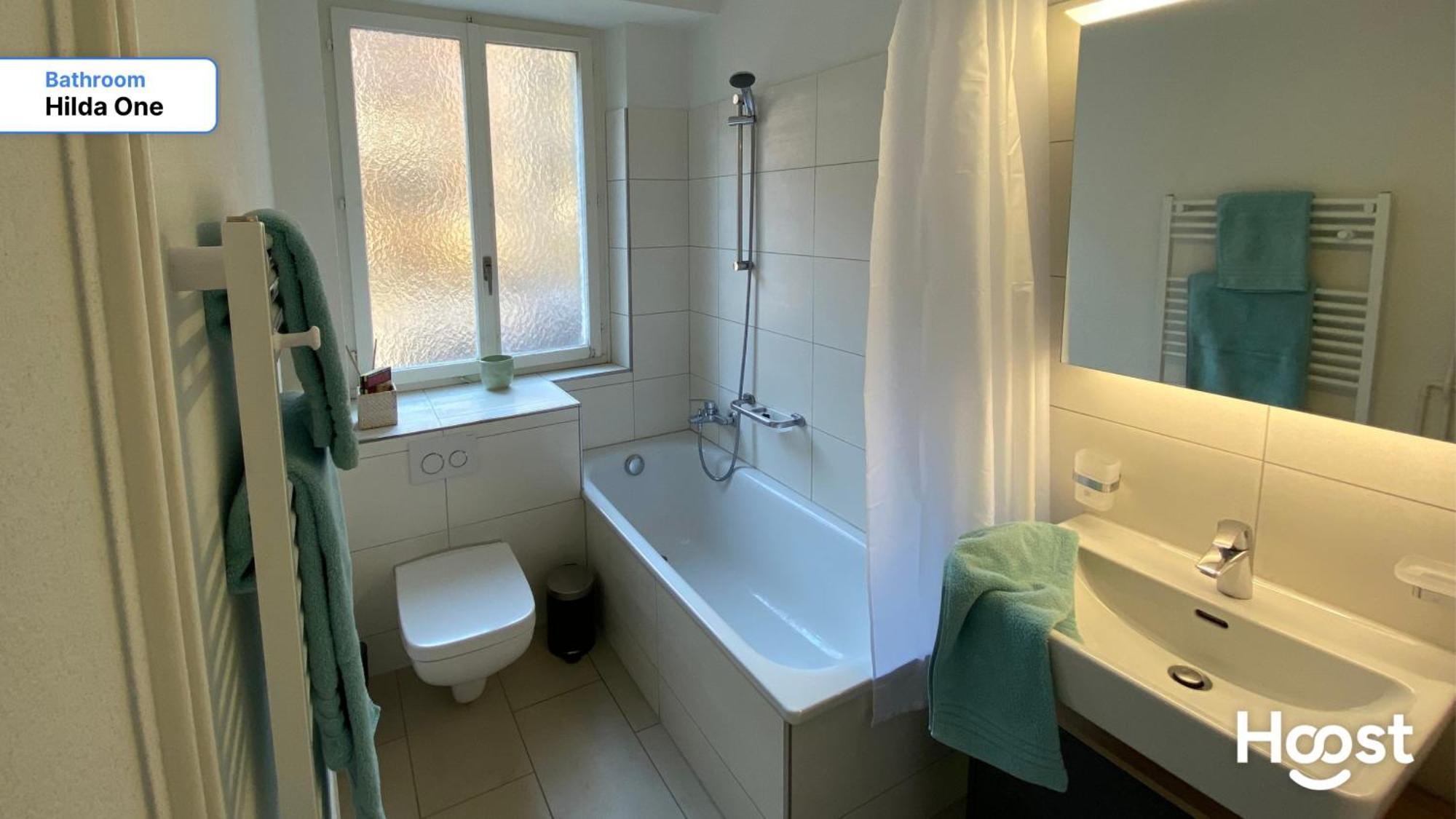 H1 With 4,5 Room, Bathroom, Kitchen, Central, Quiet & Modern With Office