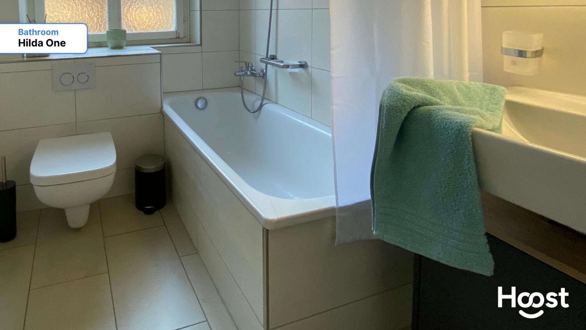 Apartment H1 With 4,5 Room, Bathroom, Kitchen, Central, Quiet & Modern With Office