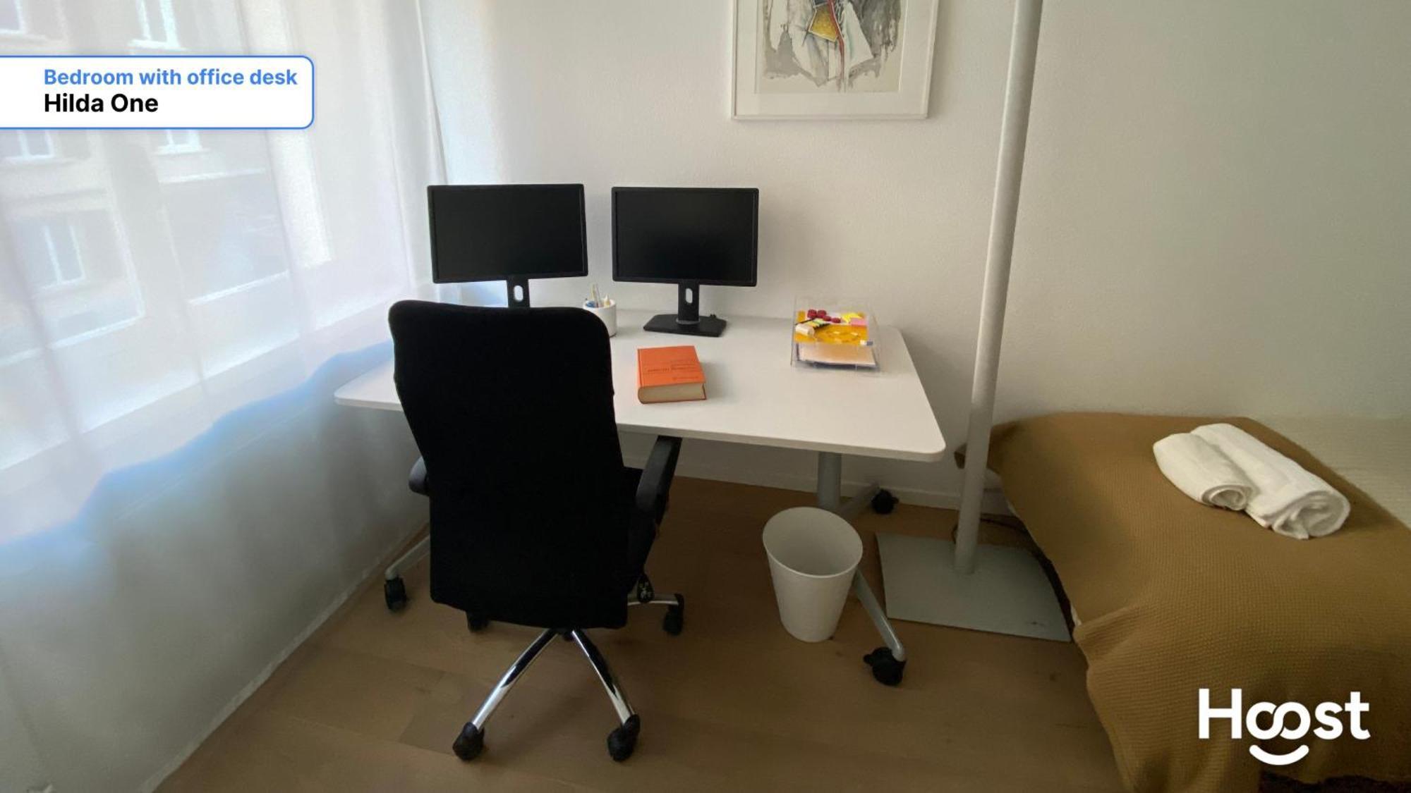 H1 With 4,5 Room, Bathroom, Kitchen, Central, Quiet & Modern With Office Apartment