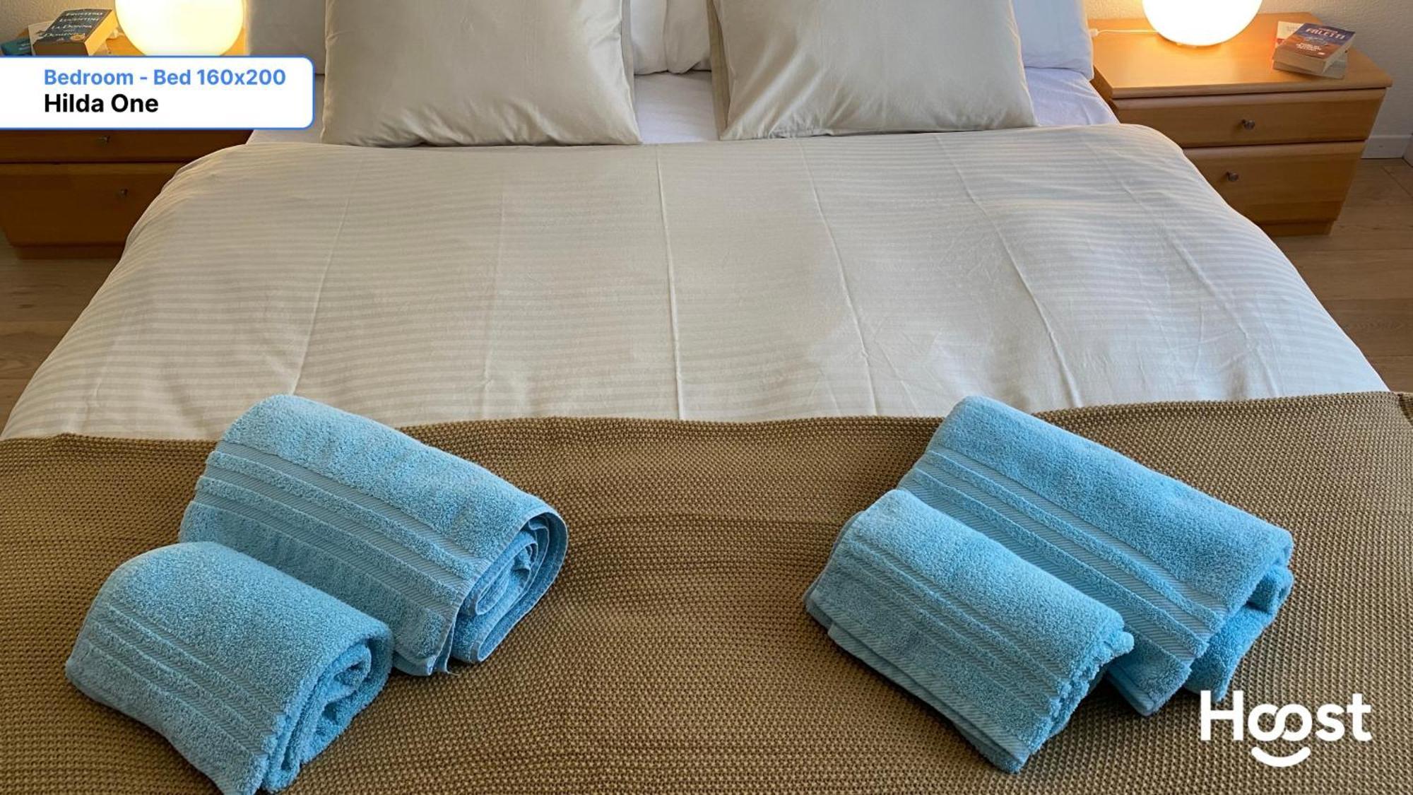 H1 With 4,5 Room, Bathroom, Kitchen, Central, Quiet & Modern With Office Apartment Zurich