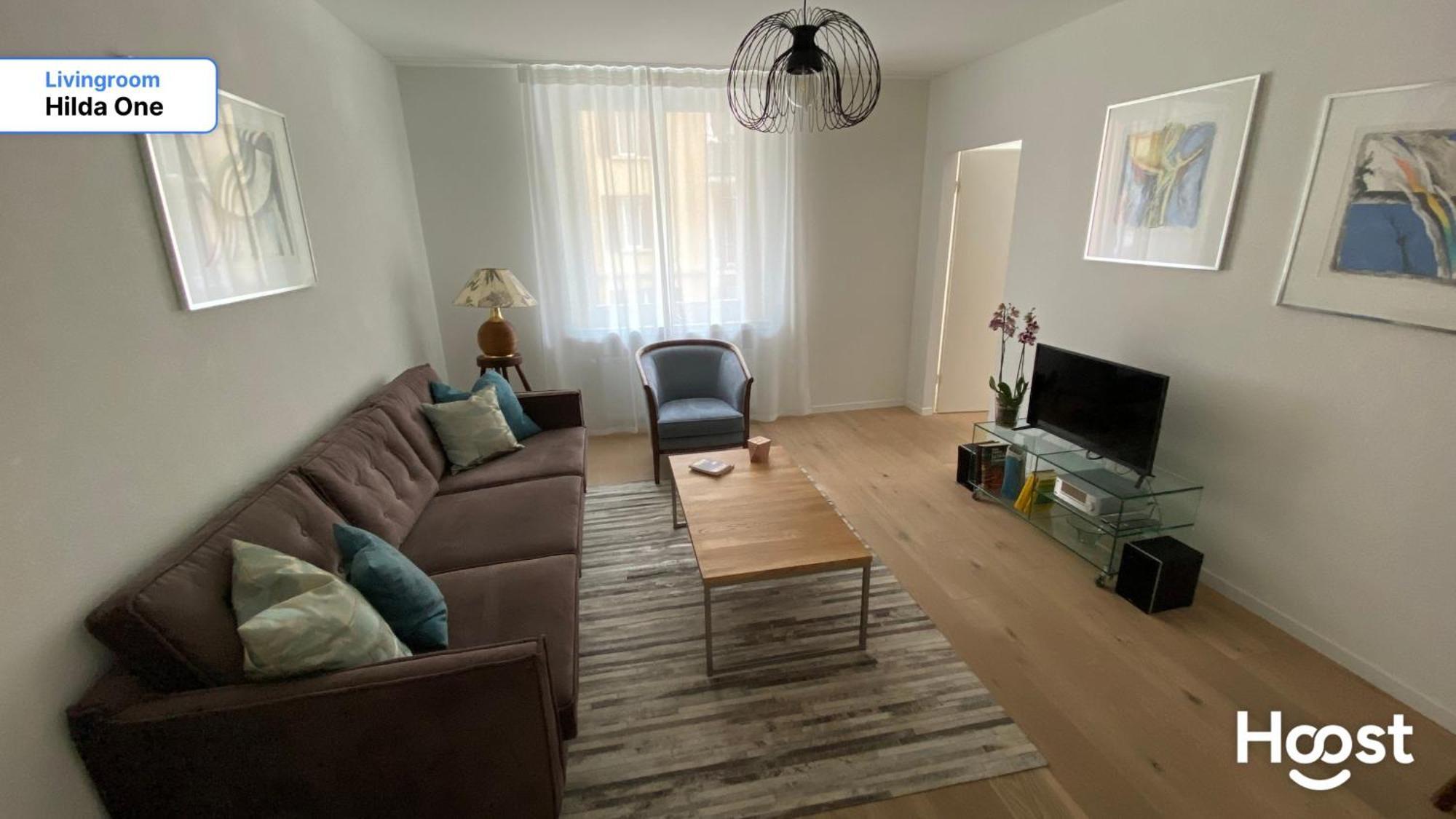 Apartamento H1 With 4,5 Room, Bathroom, Kitchen, Central, Quiet & Modern With Office Zurique