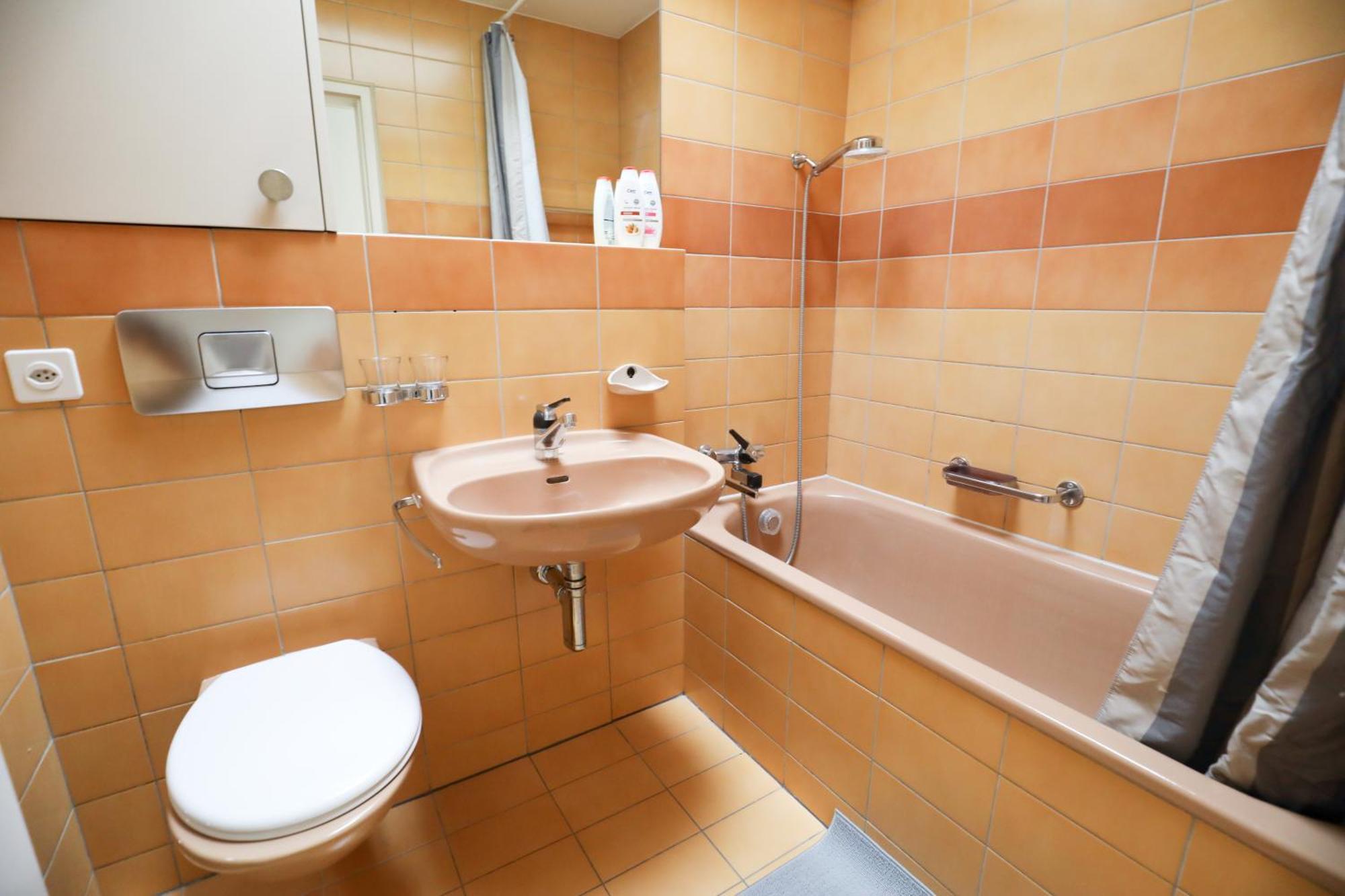 Apartment Chic Near Google Hq