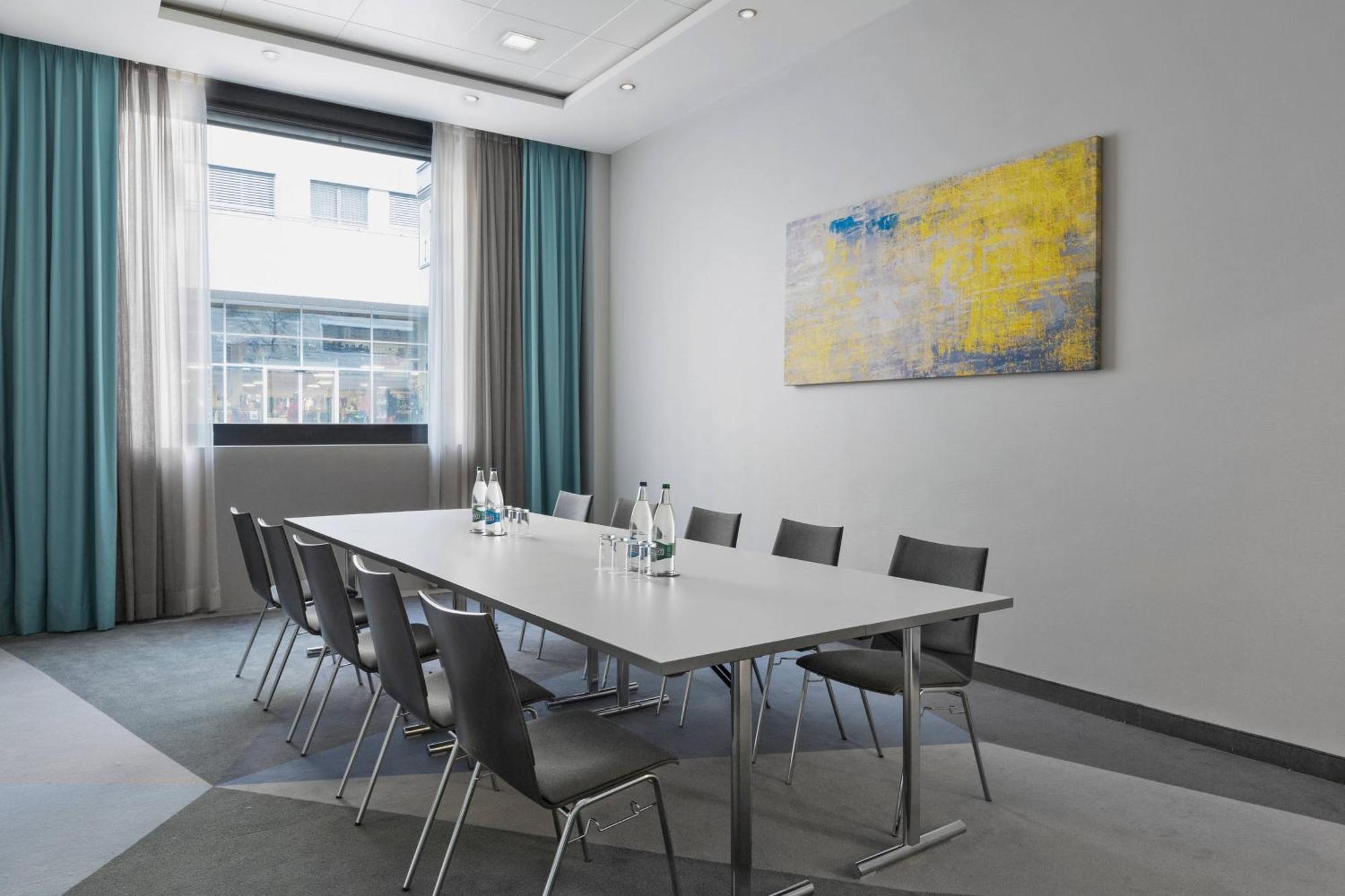 Hotel Courtyard By Marriott North Zurich