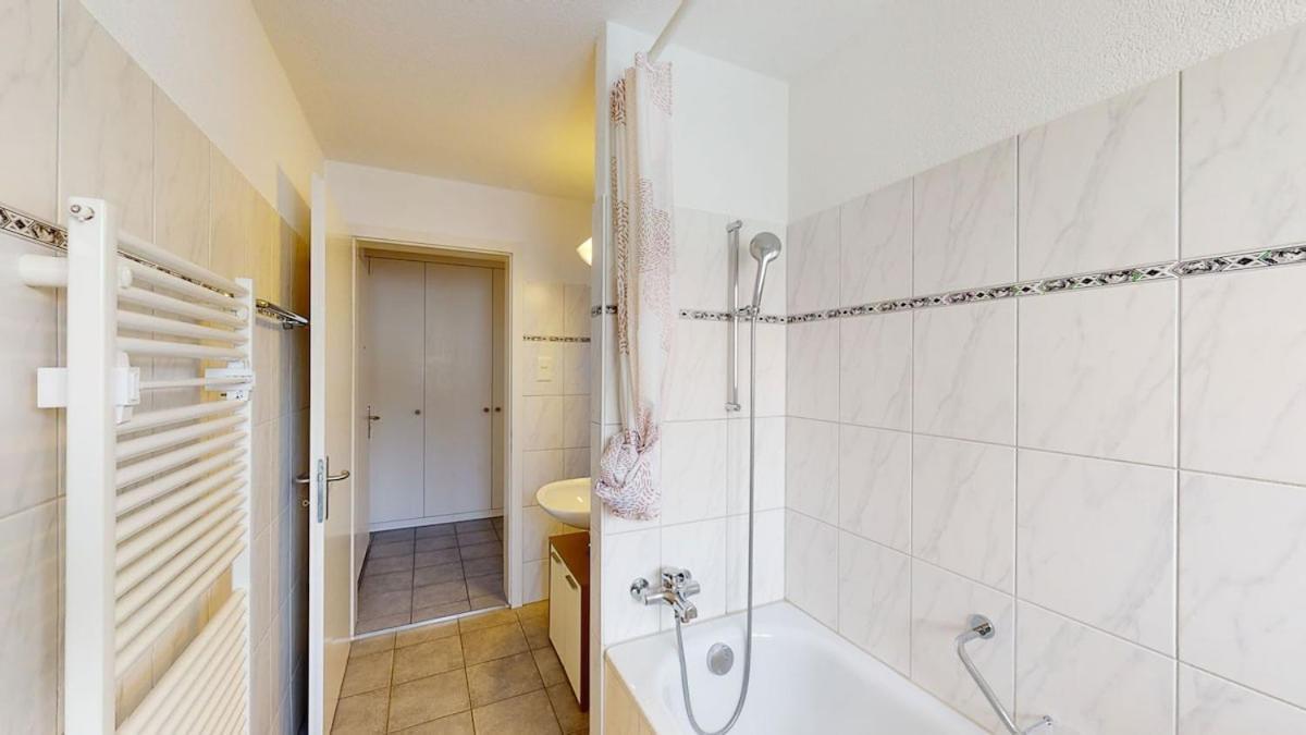 Executive 2 Bedroom Flat Near To The - D10 * Zürich