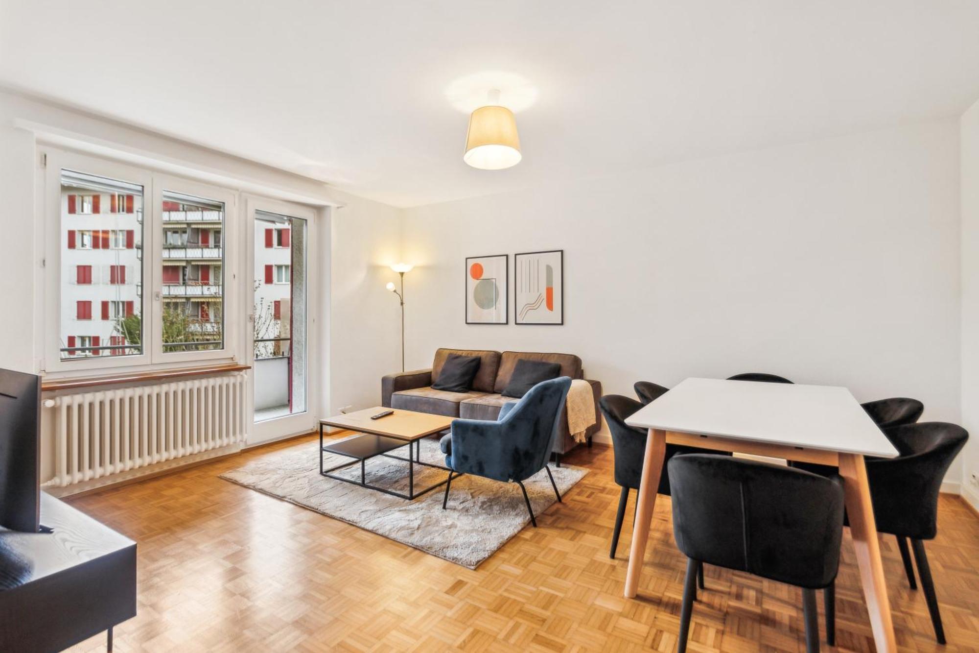 Lovely Flats In Great Location Apartment