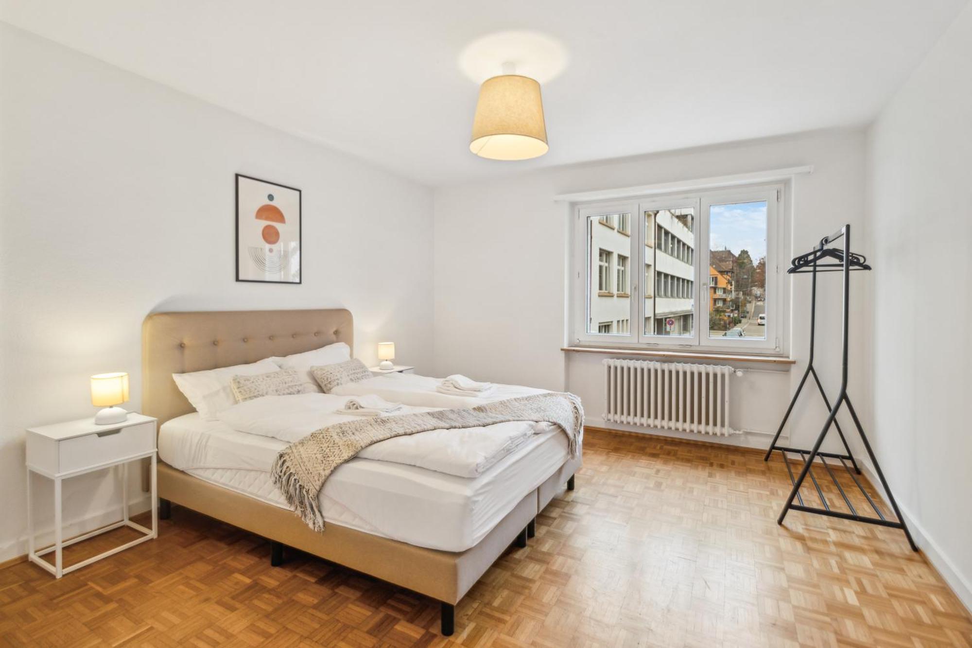 Apartment Lovely Flats In Great Location *