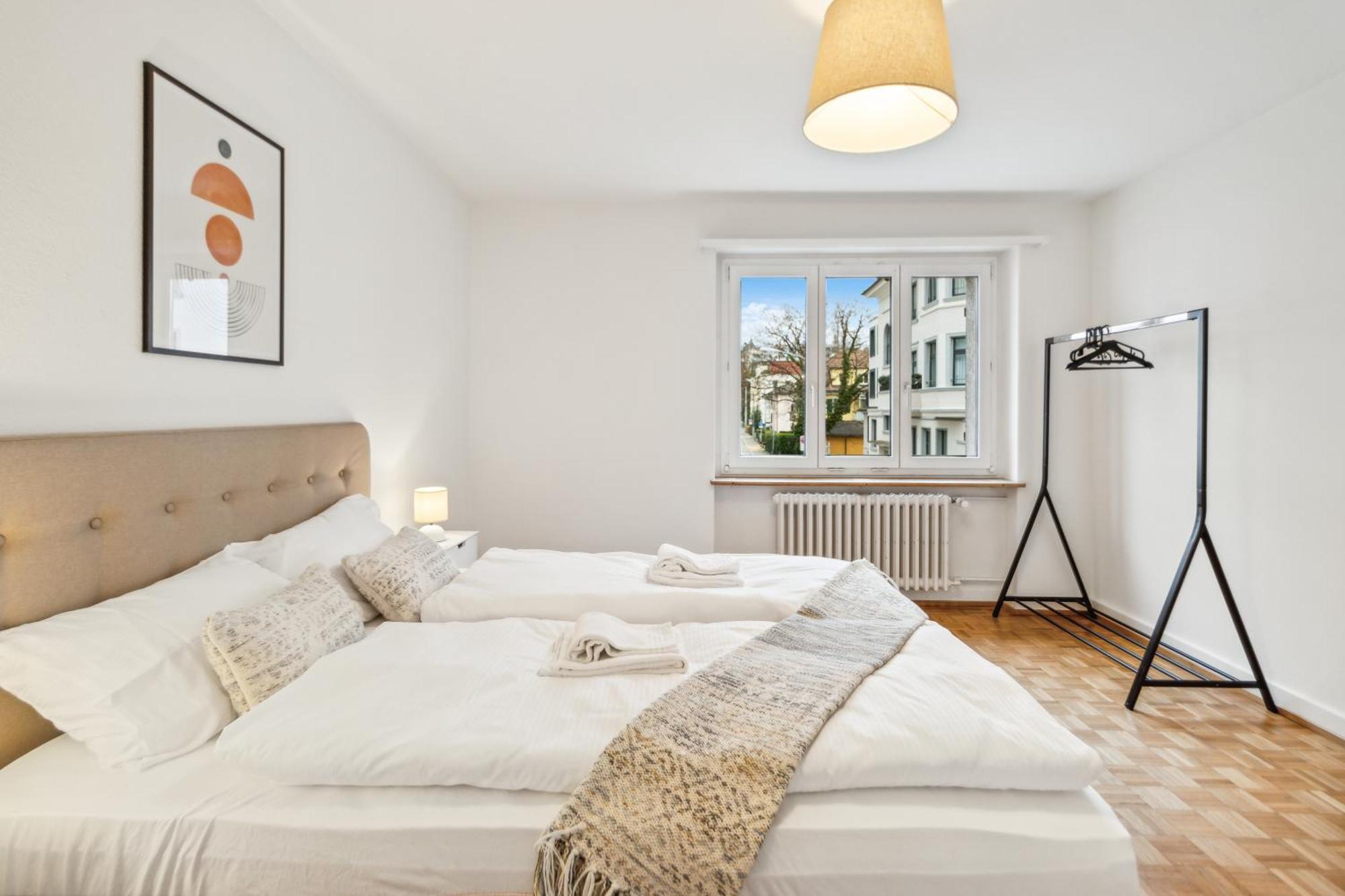 Apartment Lovely Flats In Great Location *