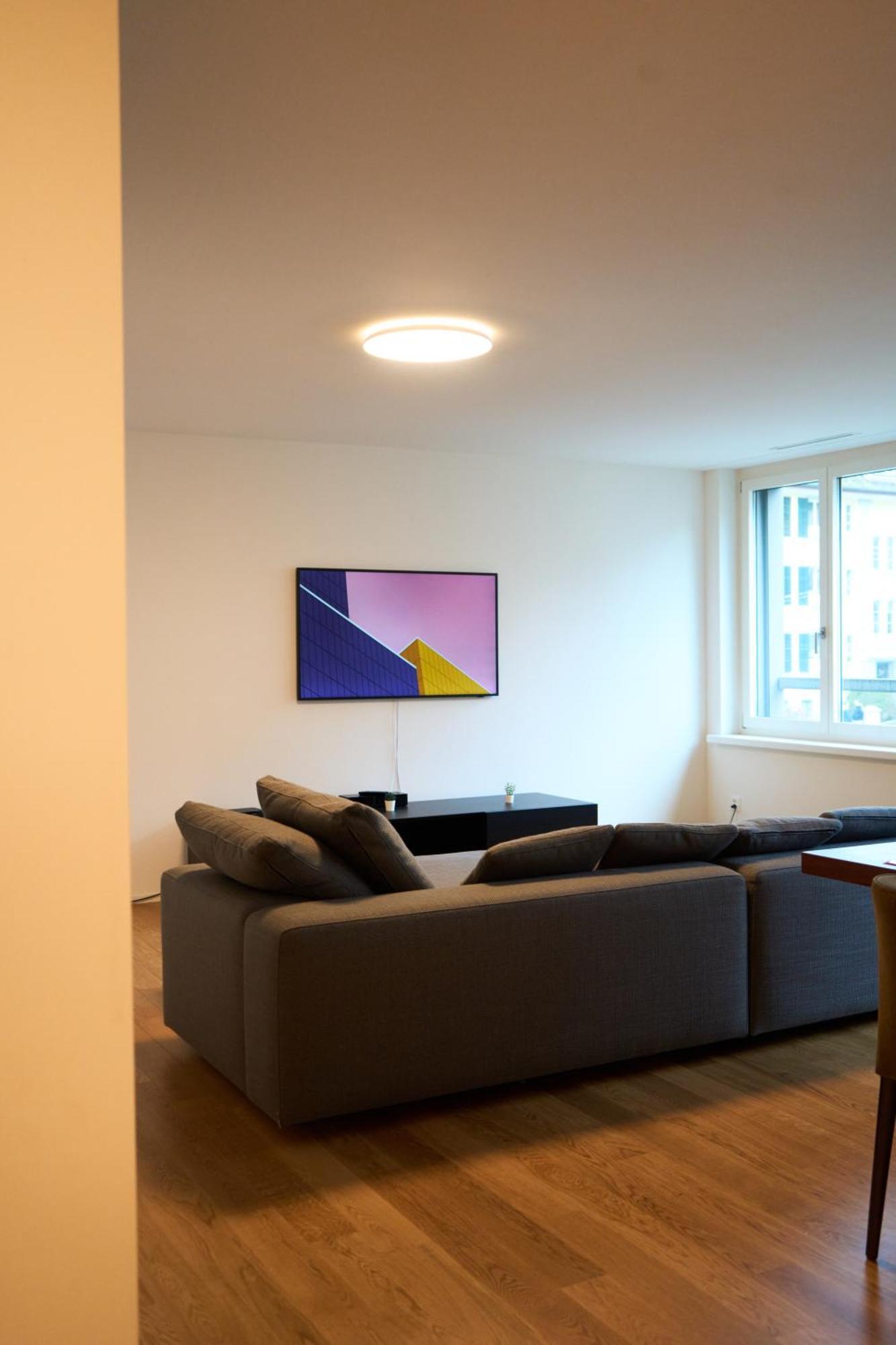 Wollishofen Station 2 Bedroom Luxury * Zurich