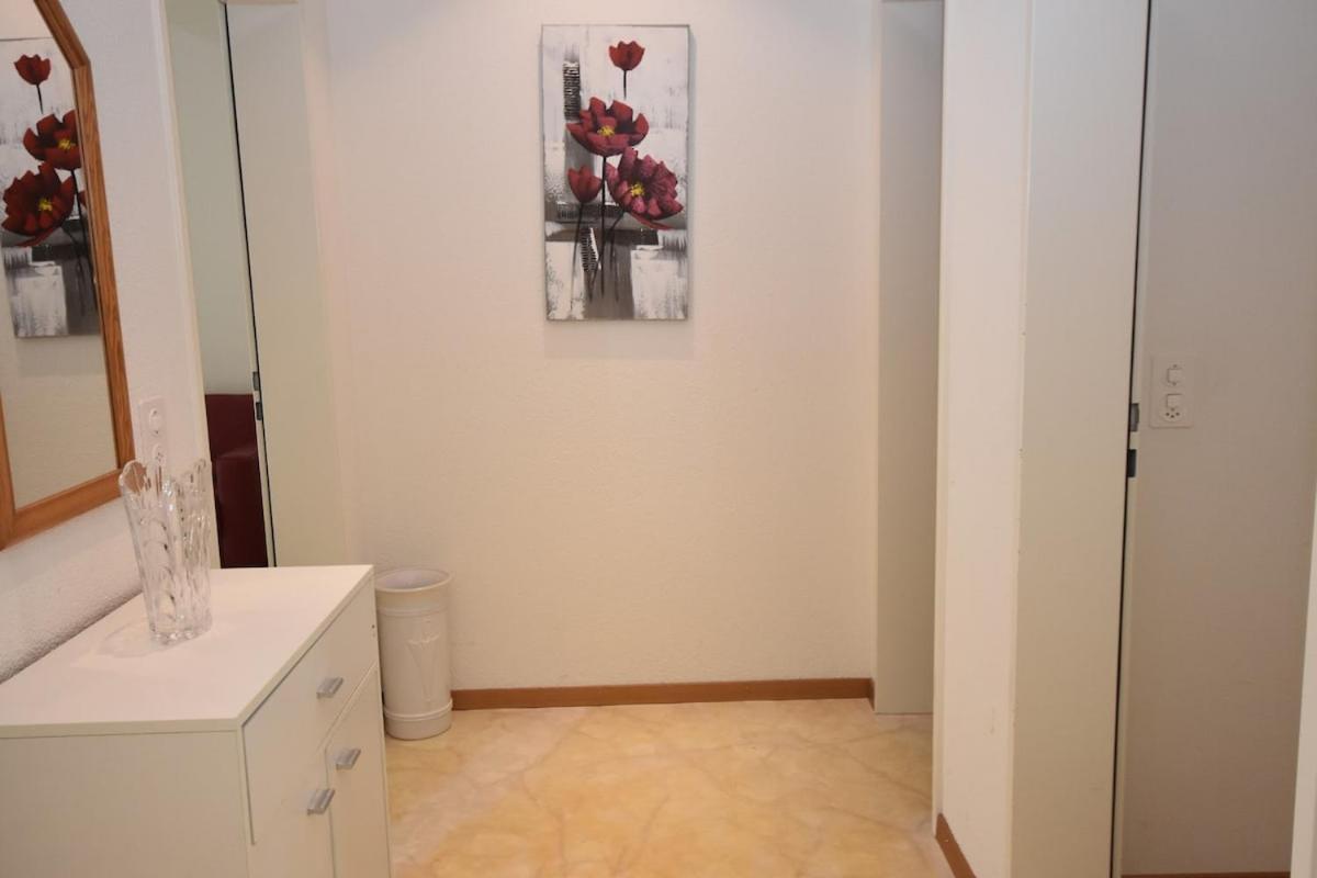 Apartment Quiet 1br In The Center - Hammer 4 *