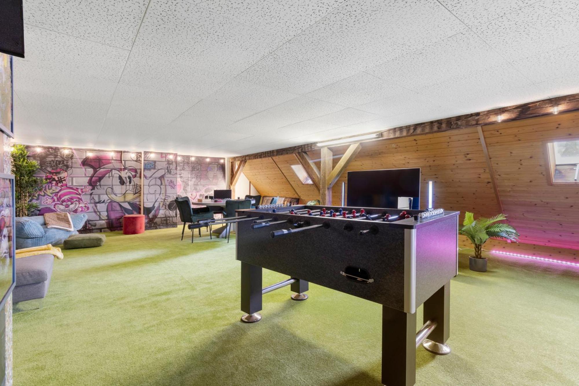 Value For Money & Ac & Stunning Mountain View & Freeparking & Comfort Zurich