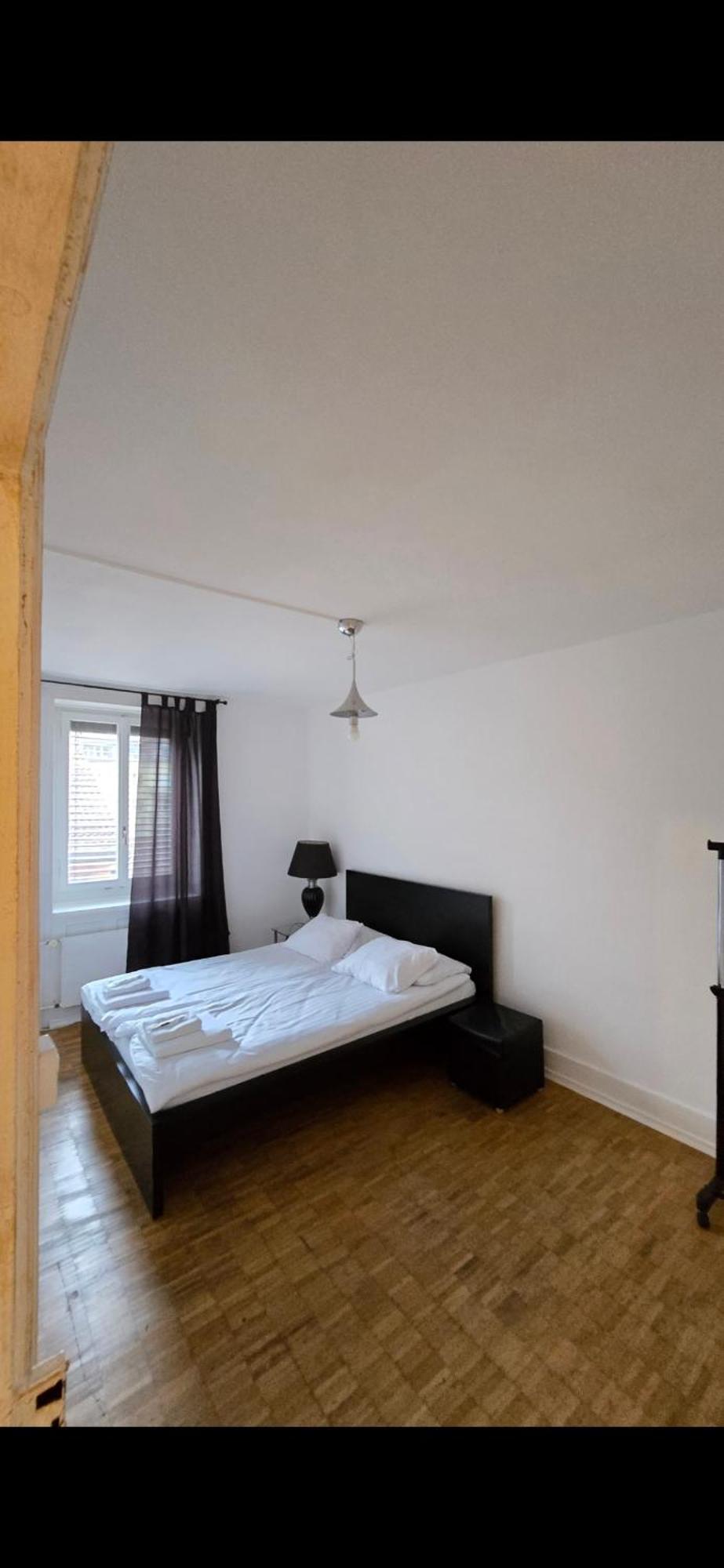 Cozy 2-bedroom In Vibrant * Zurich