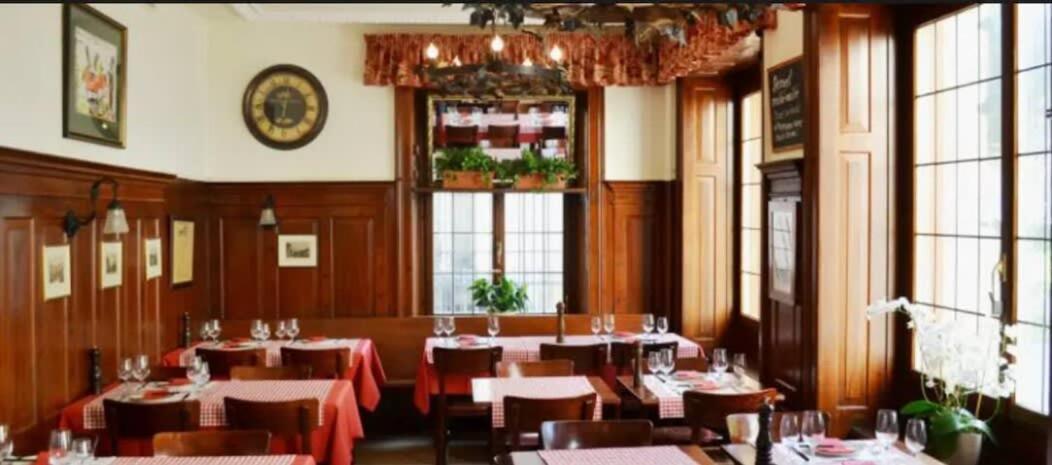 Kaya 3a - Downtown 2br With Balcony Apartment *