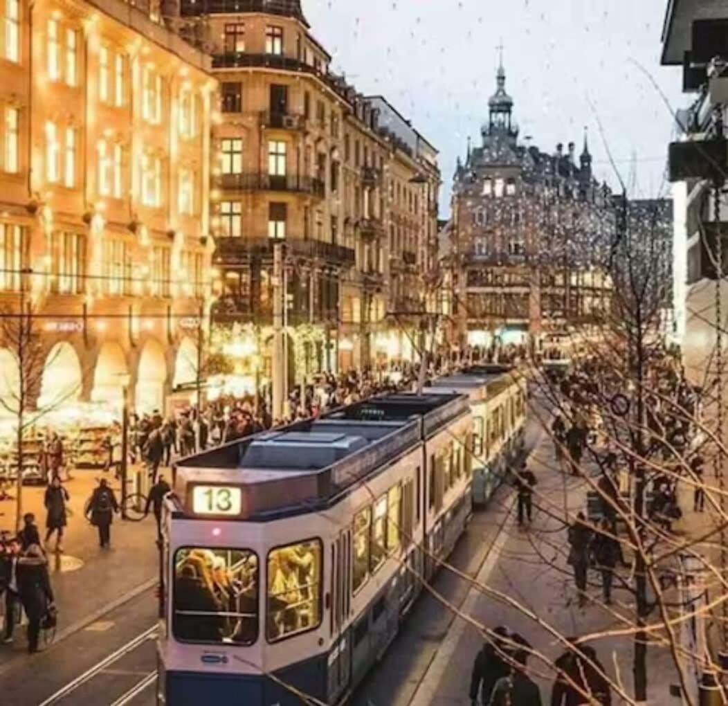 Kaya 3a - Downtown 2br With Balcony