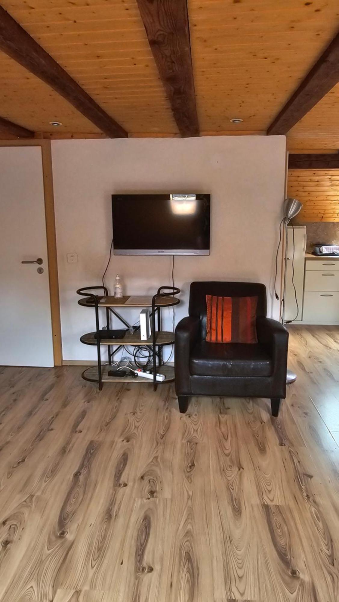 Cozy With Roof Terrace For 3 Apartment *
