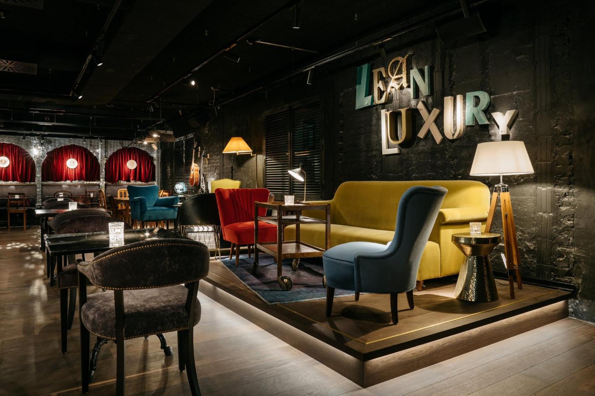 Ruby Mimi Hotel