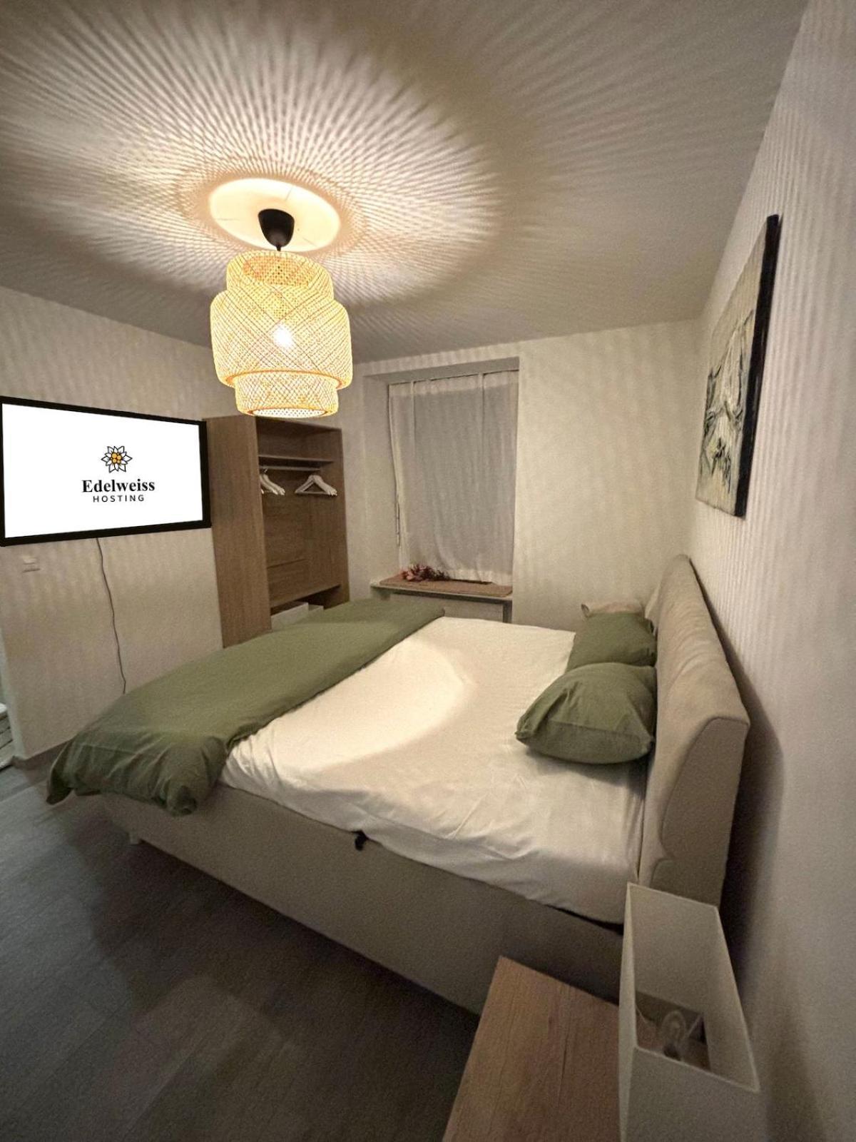 Apartment In Center Of *