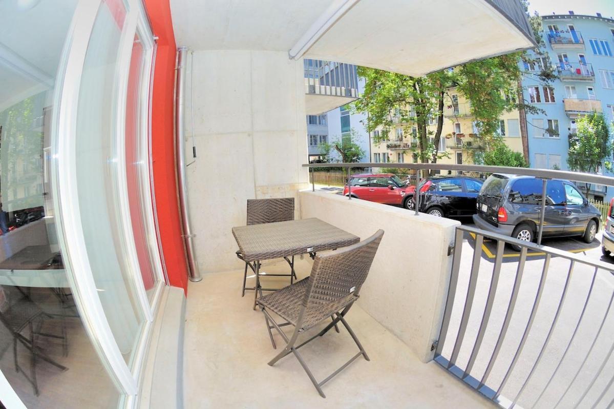 1br With Balcony Near - Flower 1 Zurich