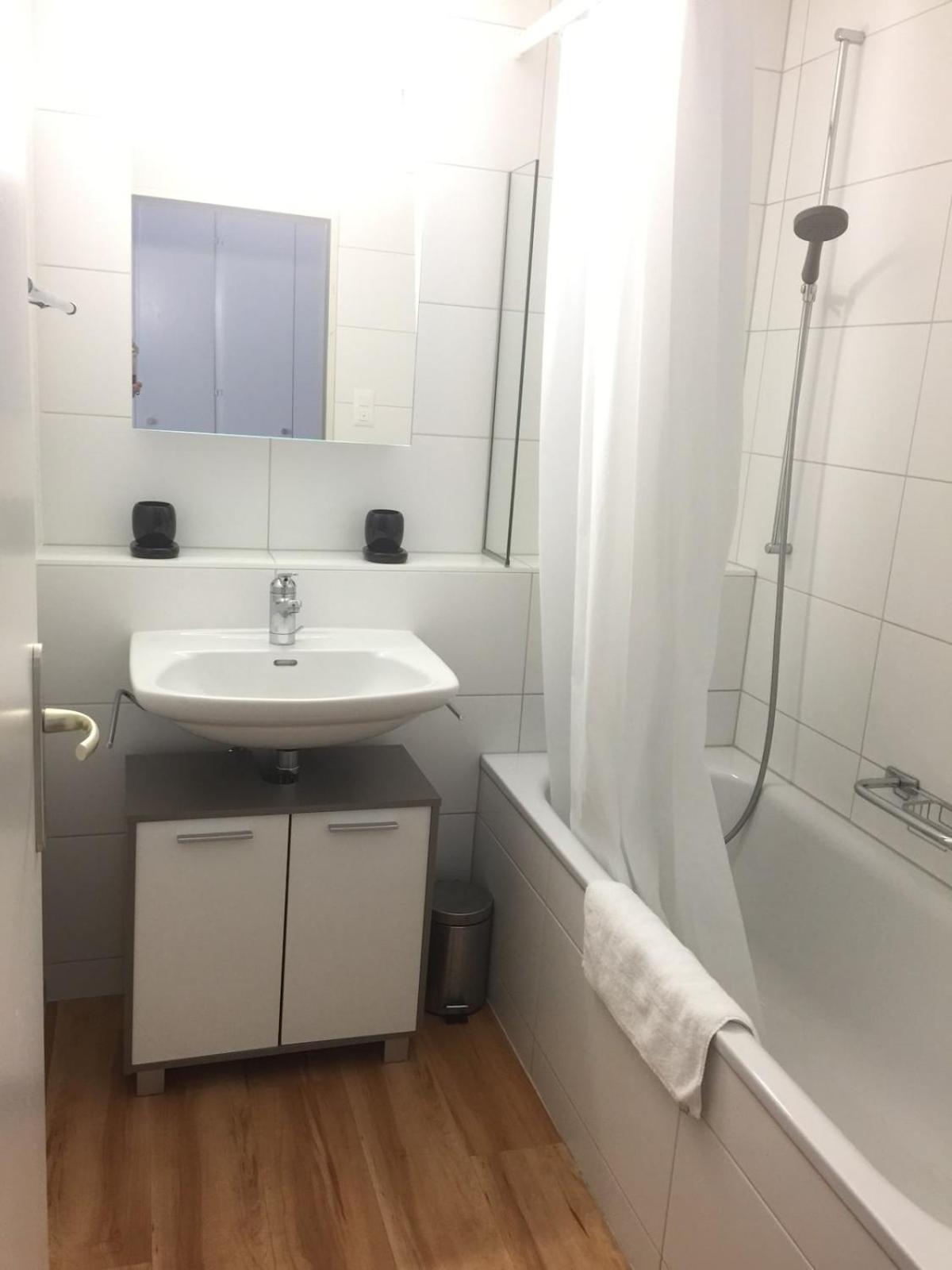 2br Flat Close To Lake, Opera And Center - Sf10 Apartment Zürich