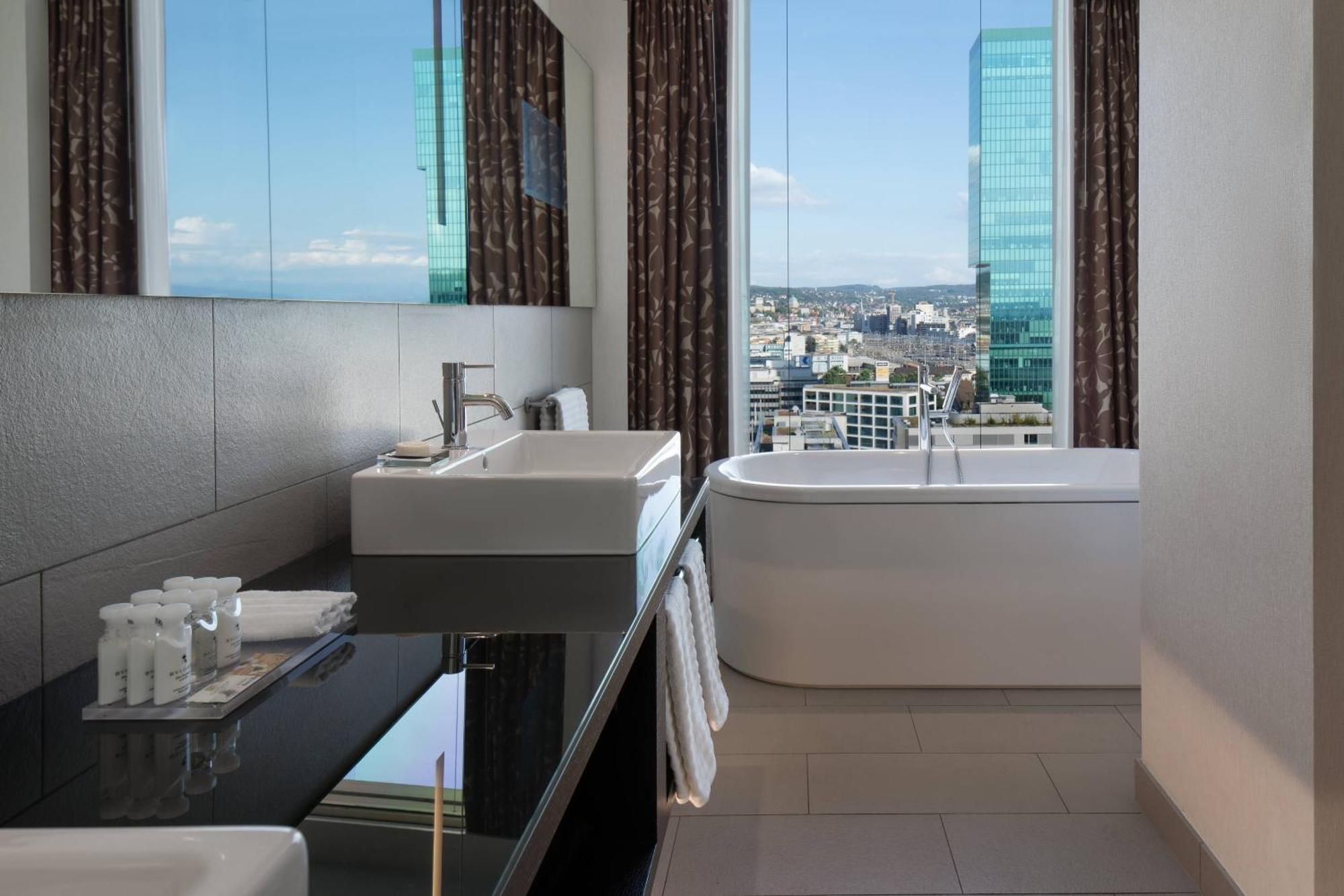 Renaissance Tower Hotel Zurich