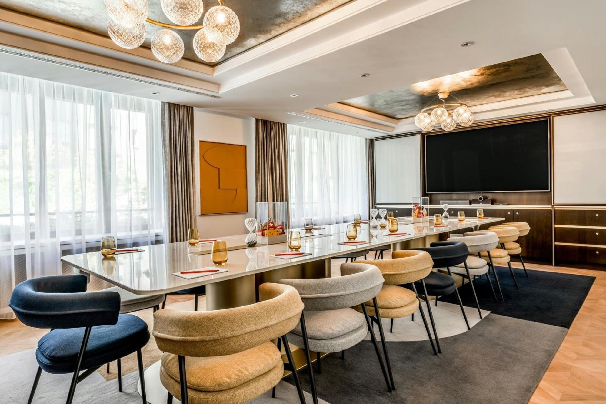 Neues Schloss Privat Zurich, Autograph Collection Hotel Zurique