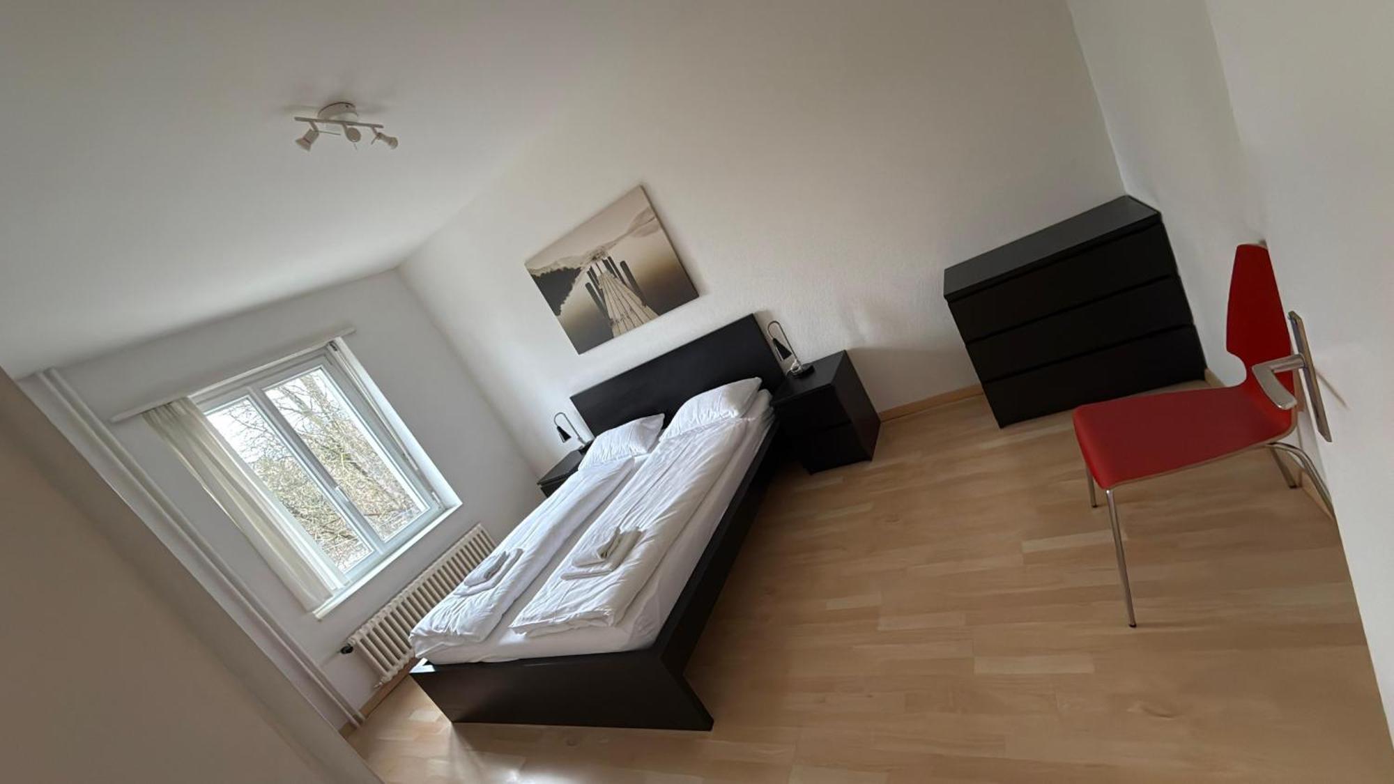 Hitrental Stauffacher Apartment Zurich