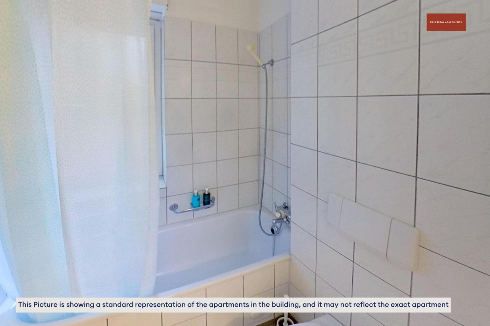 Charming 15 Mins From Life Apartment