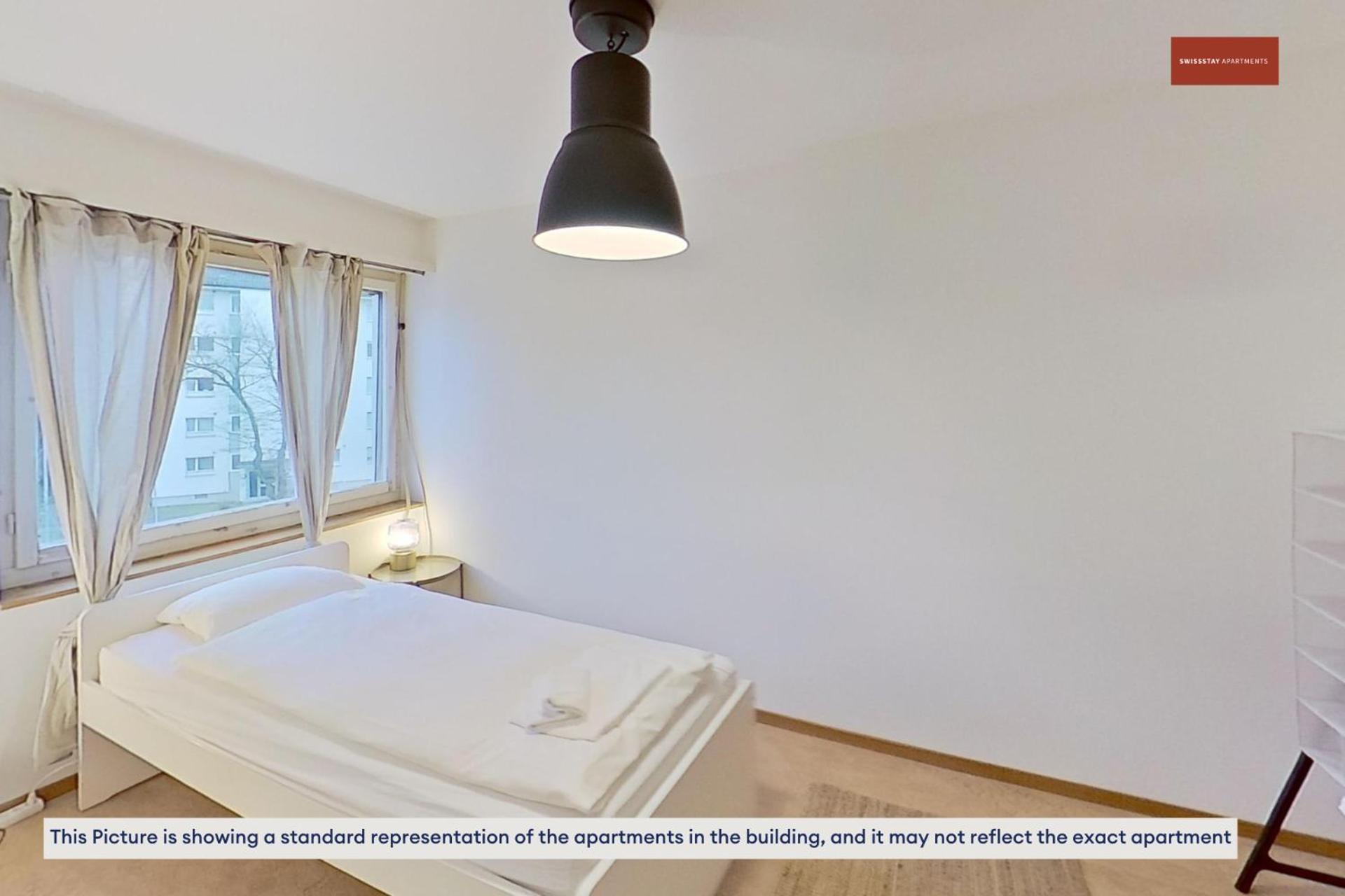 Charming 15 Mins From Life *